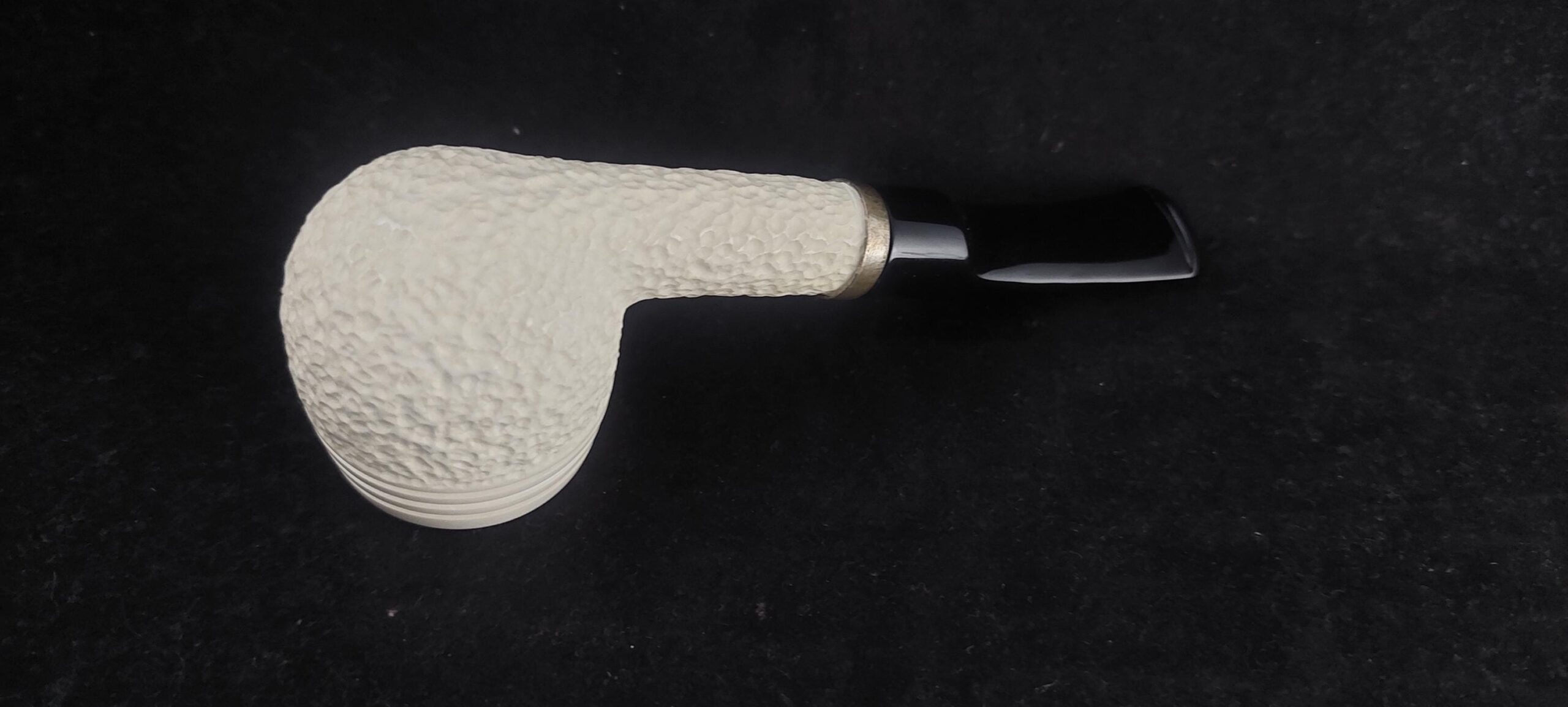 Textured Meerschaum Pipe – Handmade Rustic Design with Black Stem - Image 5