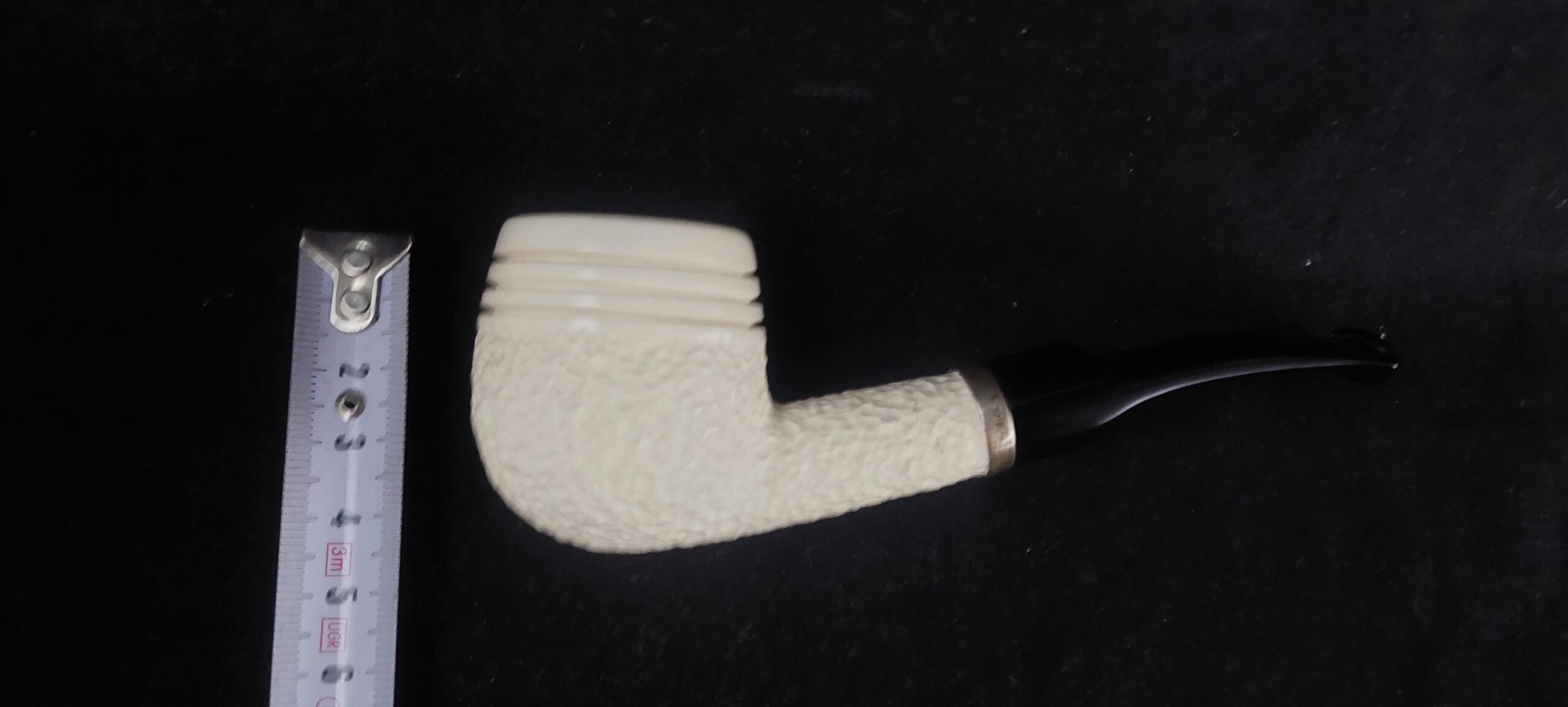 Textured Meerschaum Pipe – Handmade Rustic Design with Black Stem - Image 8