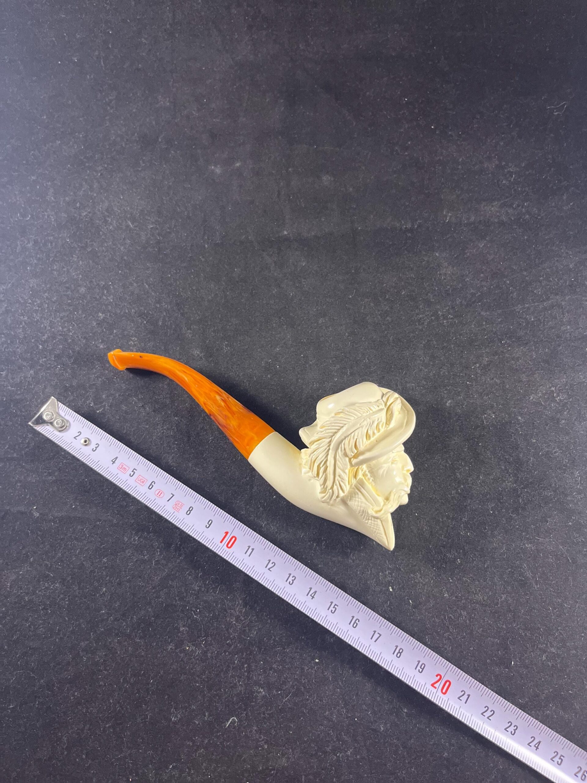 Meerschaum Smoking Pipe - Collectible Tobacco Pipe with Detailed Craftsmanship - Image 4