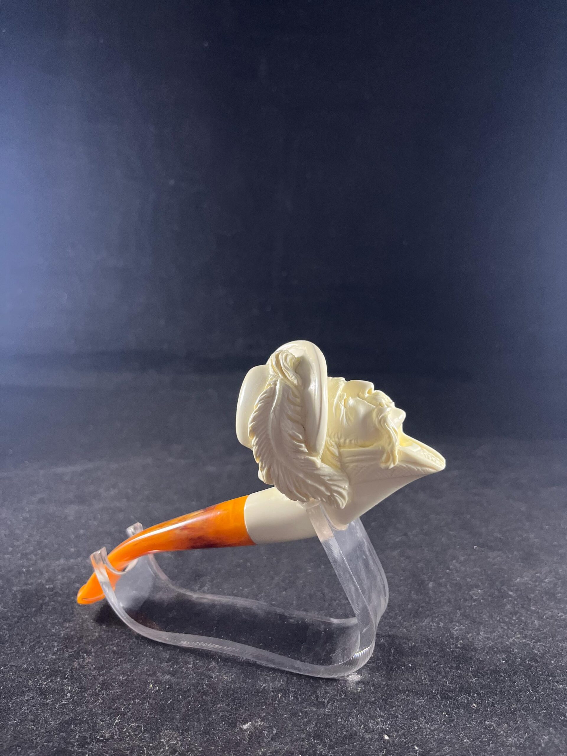 Meerschaum Smoking Pipe - Collectible Tobacco Pipe with Detailed Craftsmanship - Image 2