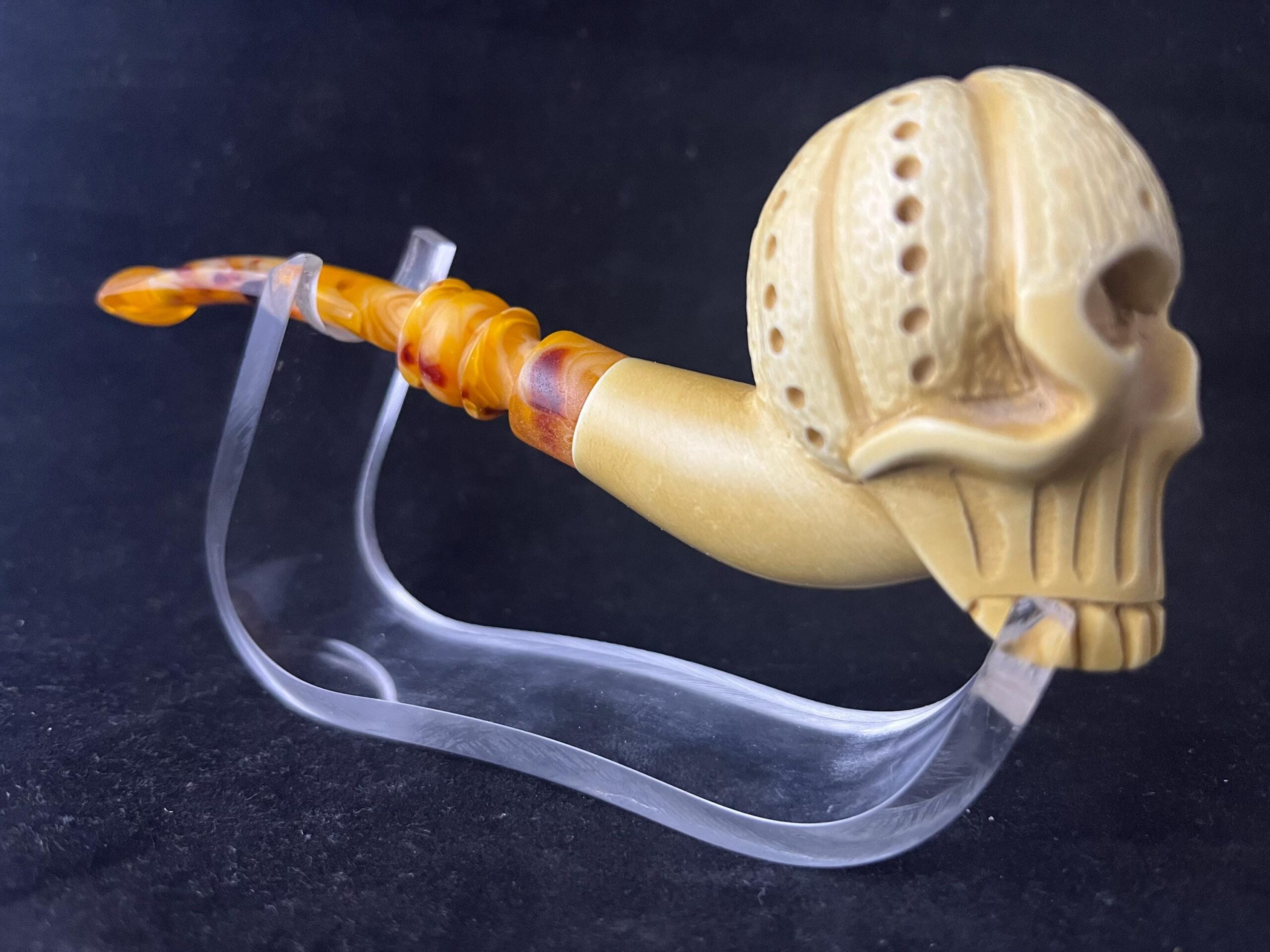 Skull Design Meerschaum Pipe – Octopus Skull Design, Unique Collectible