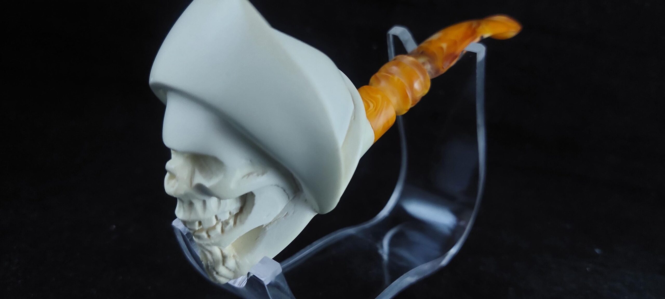 Skull with meerschaum pipe, block meerschaum, special skull design meerschaum pipe