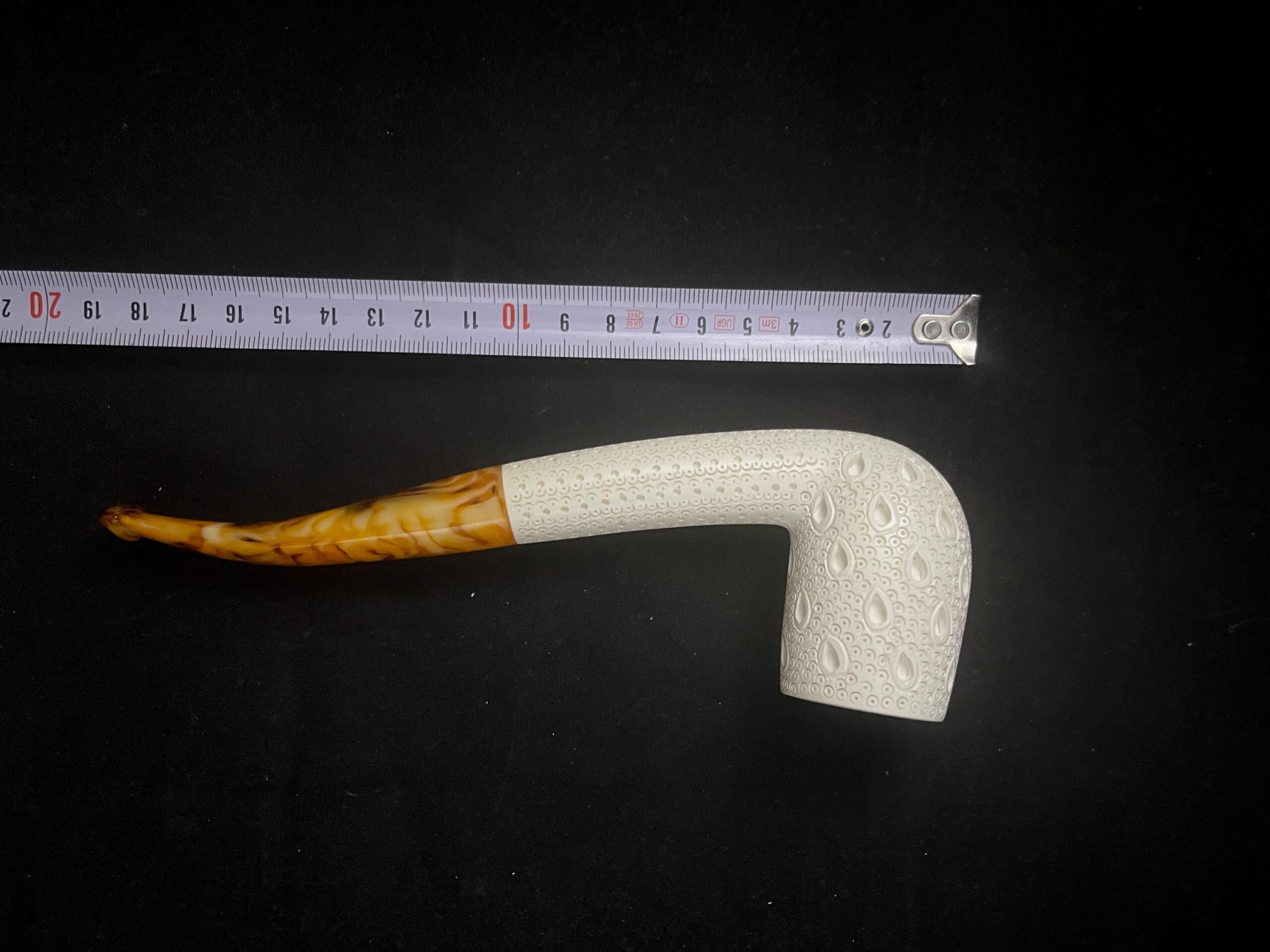 Drops of Elegance - Classic Meerschaum Pipe with Teardrop Carving – Collector’s Choice - Image 5