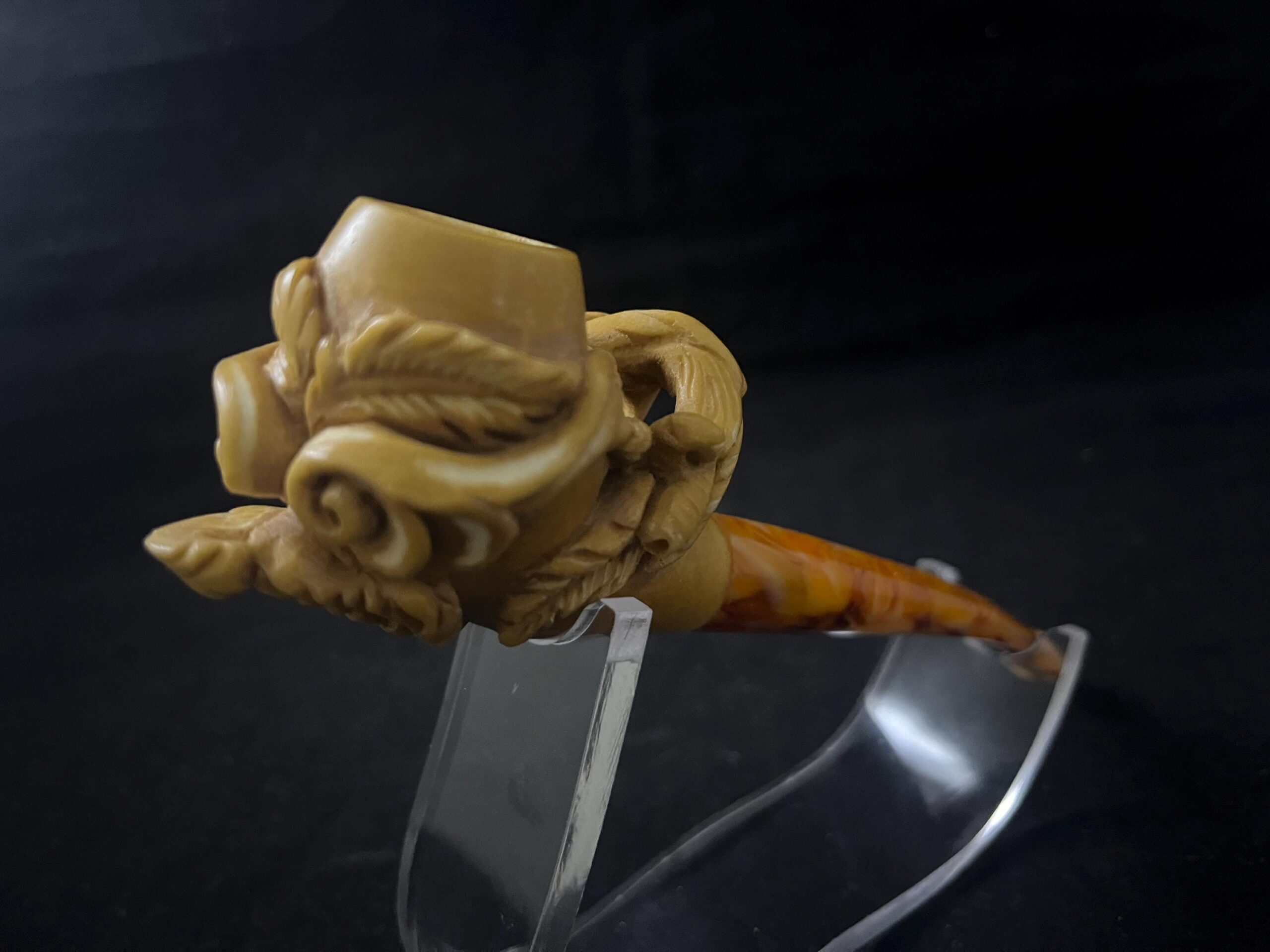 Ornate Baroque Floral Motif - Hand-Carved Meerschaum Pipe - Image 2