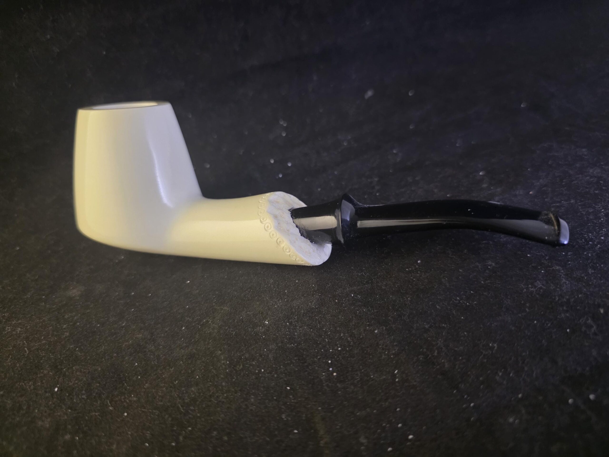 Hand Carved Turkish Meerschaum Free Style Pipe – Original Design Smoking Pipe with Acrylic Stem - Image 10