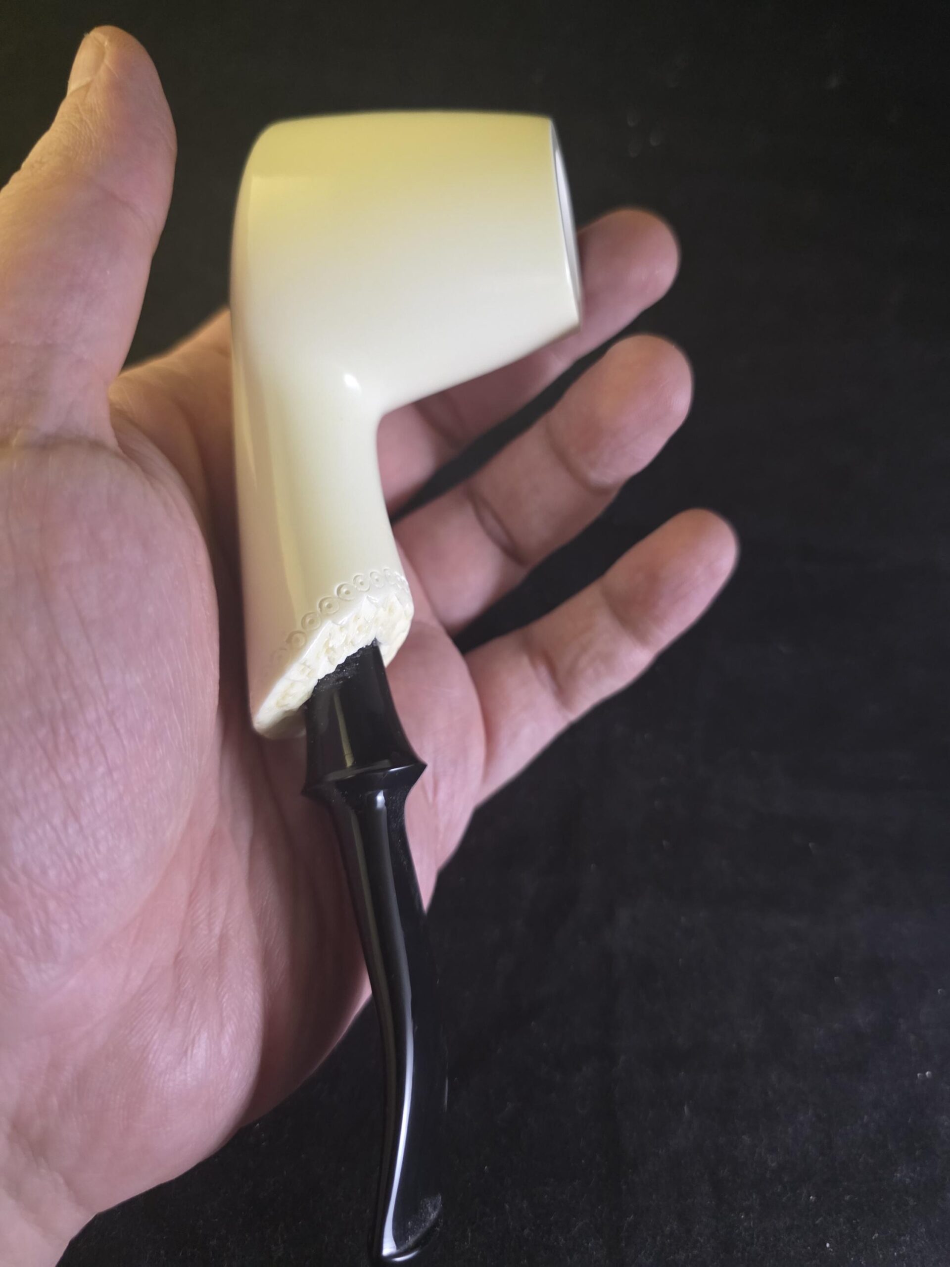 Hand Carved Turkish Meerschaum Free Style Pipe – Original Design Smoking Pipe with Acrylic Stem - Image 7
