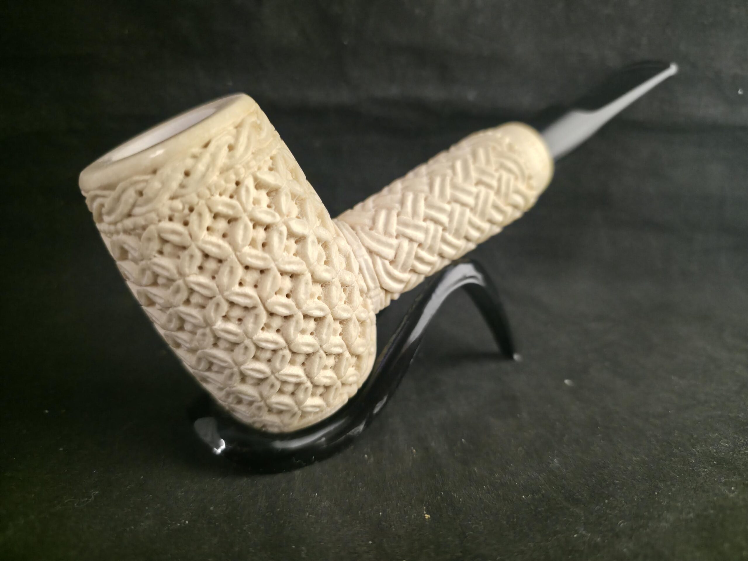 Special Depicted Meerschaum Pipe with Acrylic Stem, Premium Meerschaum Pipe