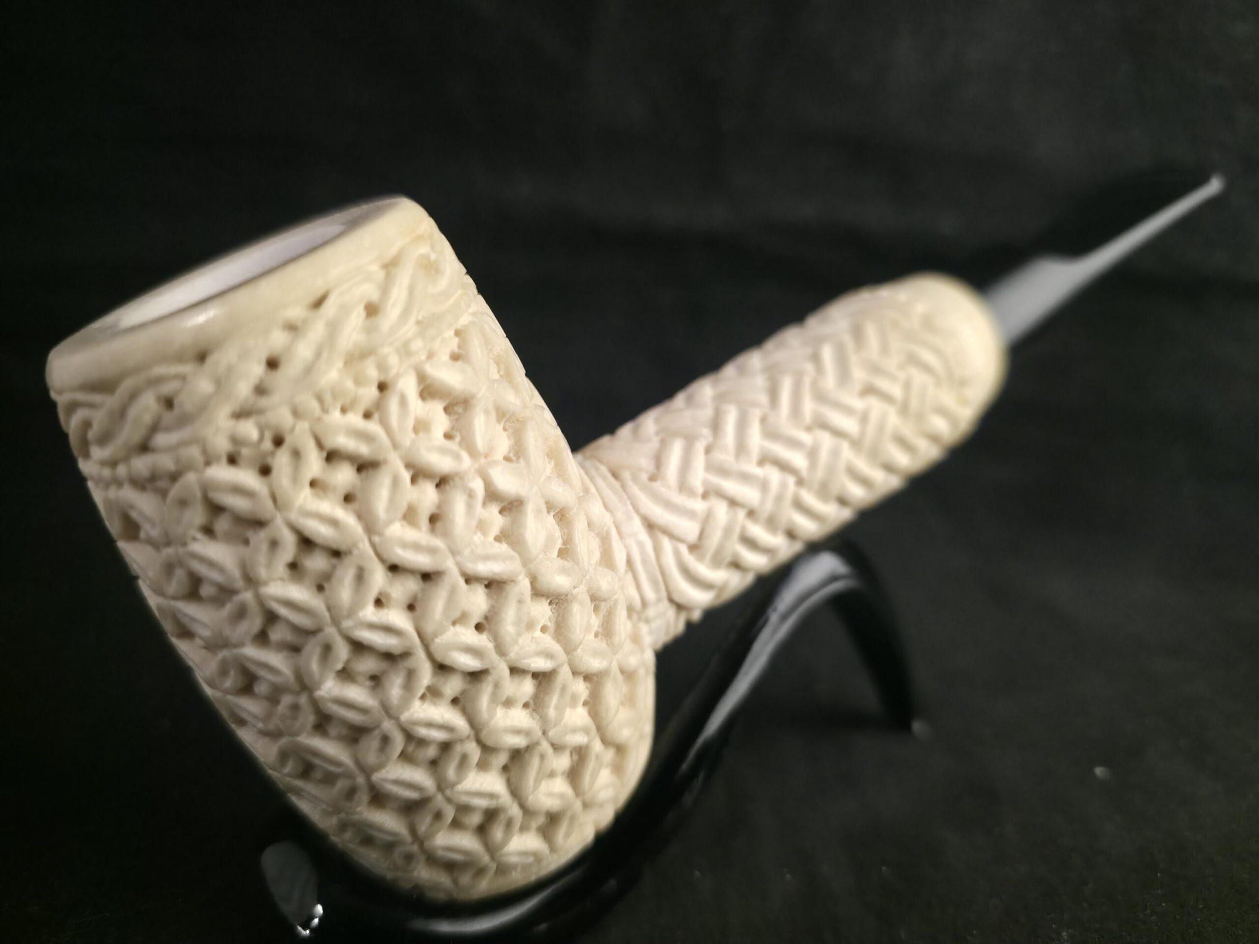 Special Depicted Meerschaum Pipe with Acrylic Stem, Premium Meerschaum Pipe - Image 3