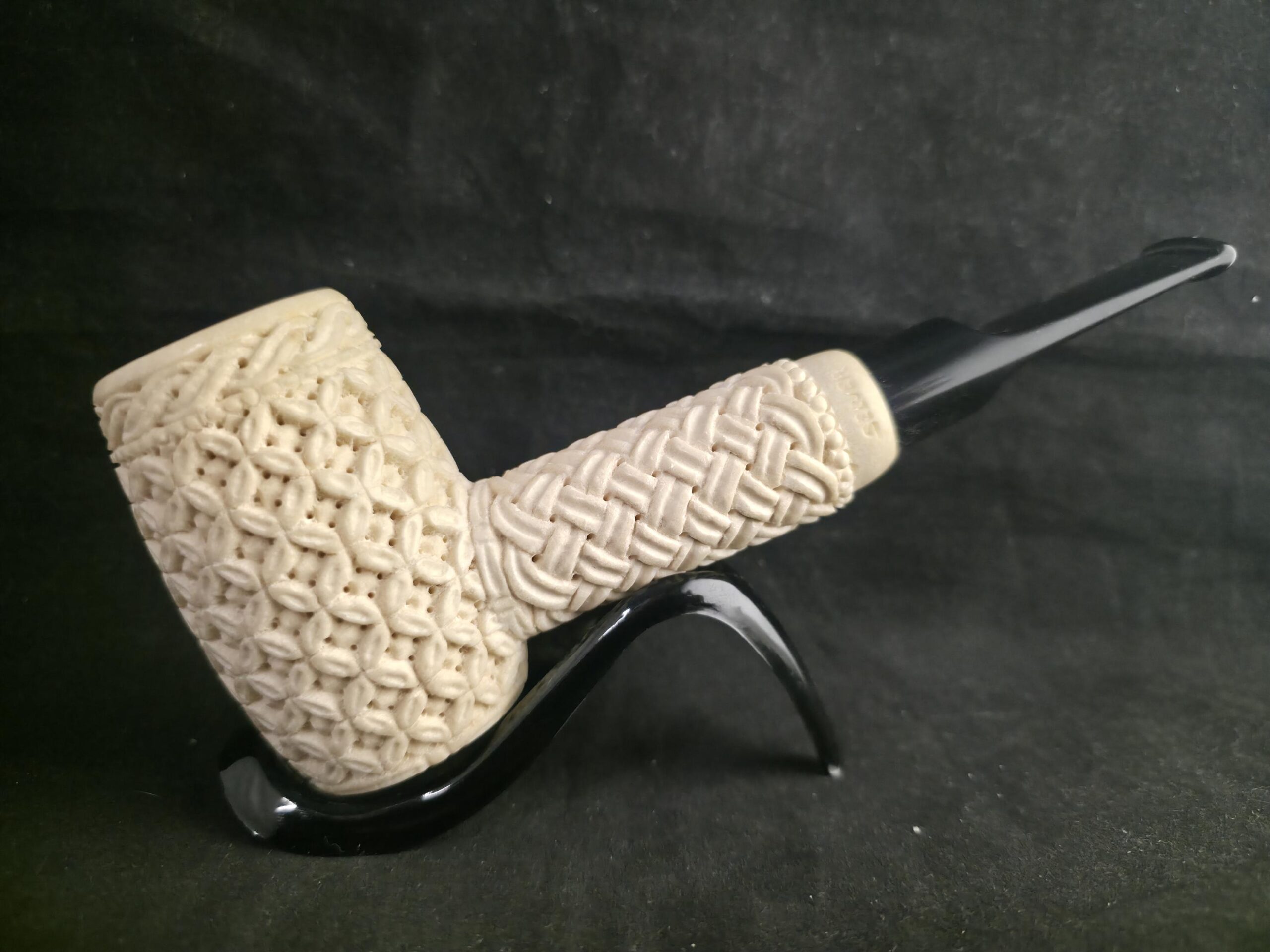 Special Depicted Meerschaum Pipe with Acrylic Stem, Premium Meerschaum Pipe - Image 2