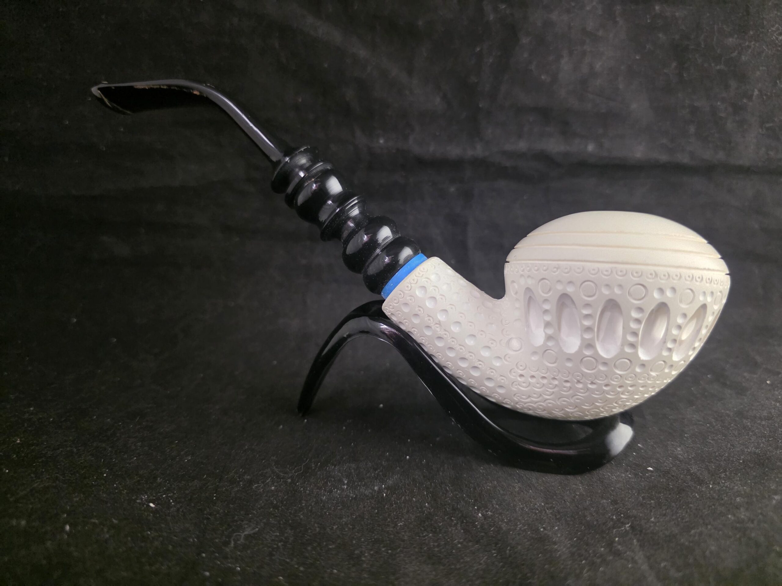 Elite Depicted Meerschaum Smoking Pipe - Image 2