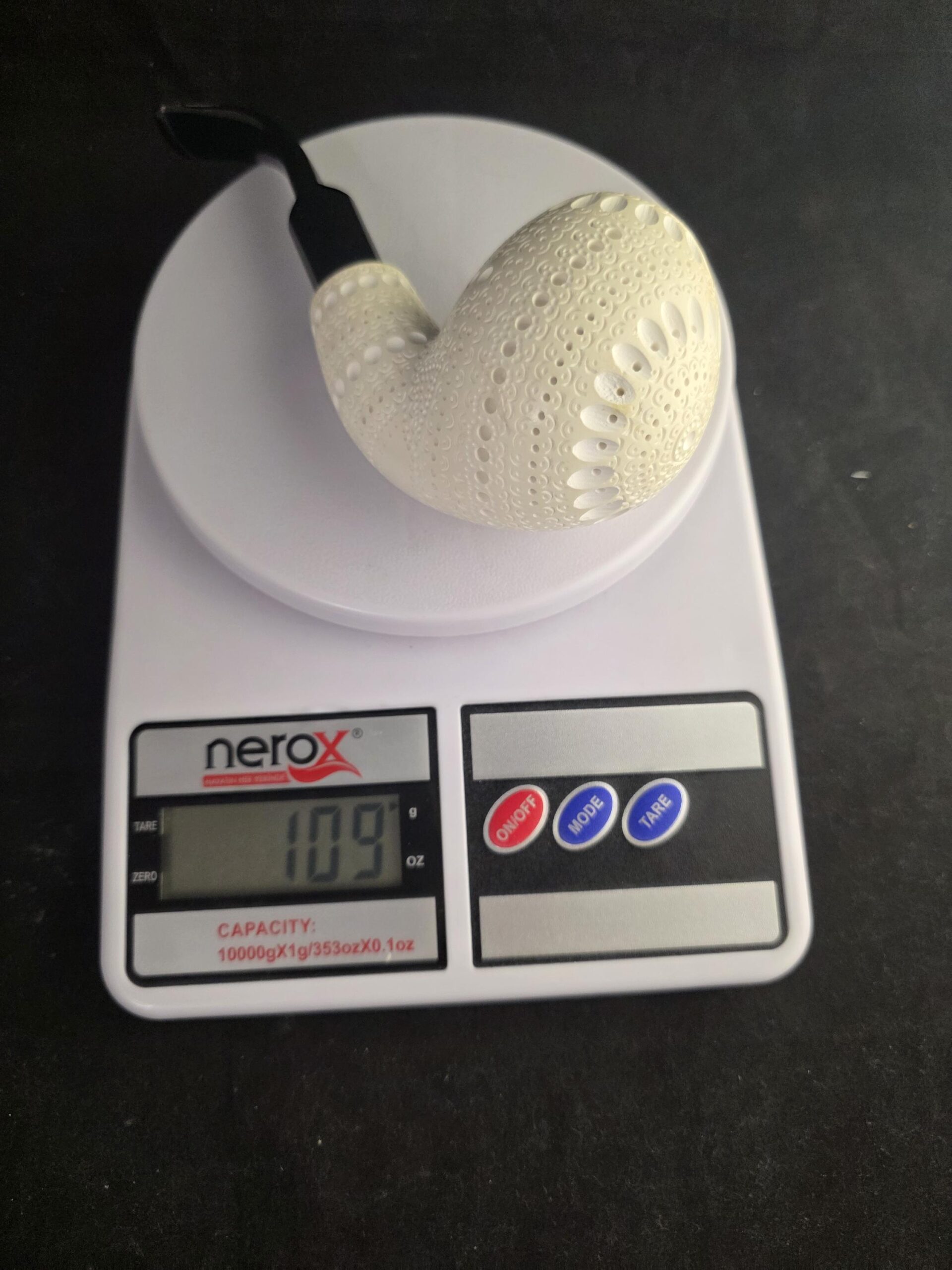 Depicted Apple Model Meerschaum Pipe with Acrylic Stem