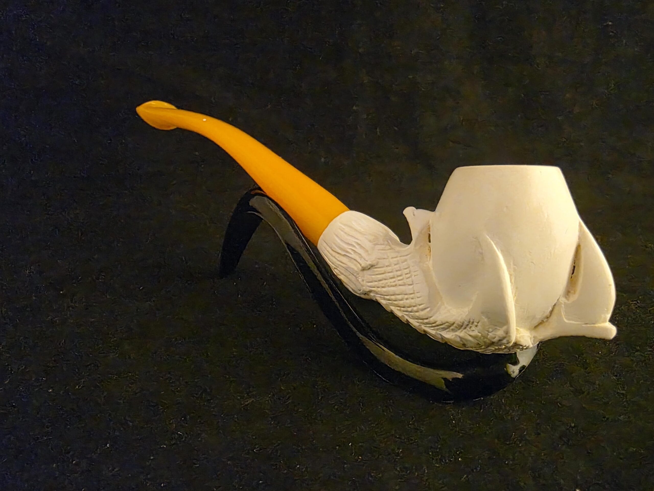 Smooth Eagle Claw Meerschaum Pipe with Acrylic Stem, Budget Friendly Pİpe