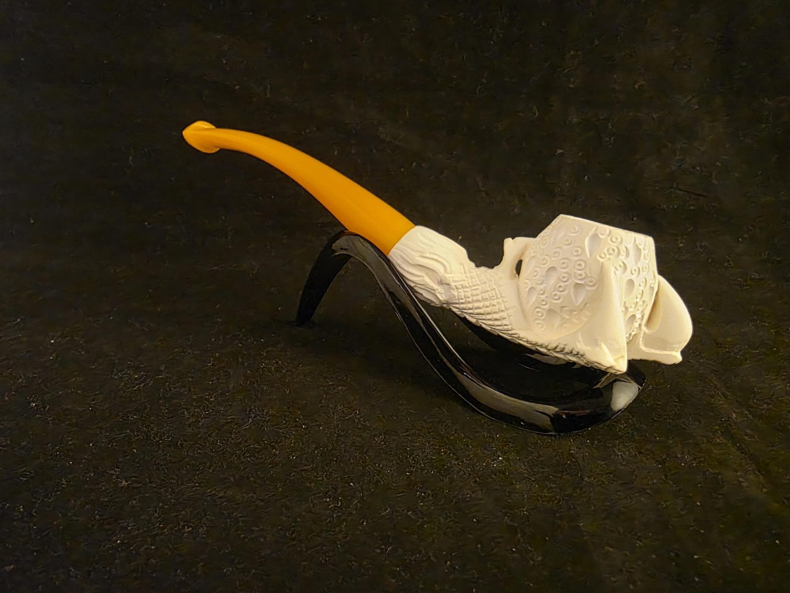 Smooth Eagle Claw Meerschaum Pipe with Acrylic Stem, Budget Friendly Pİpe - Image 3