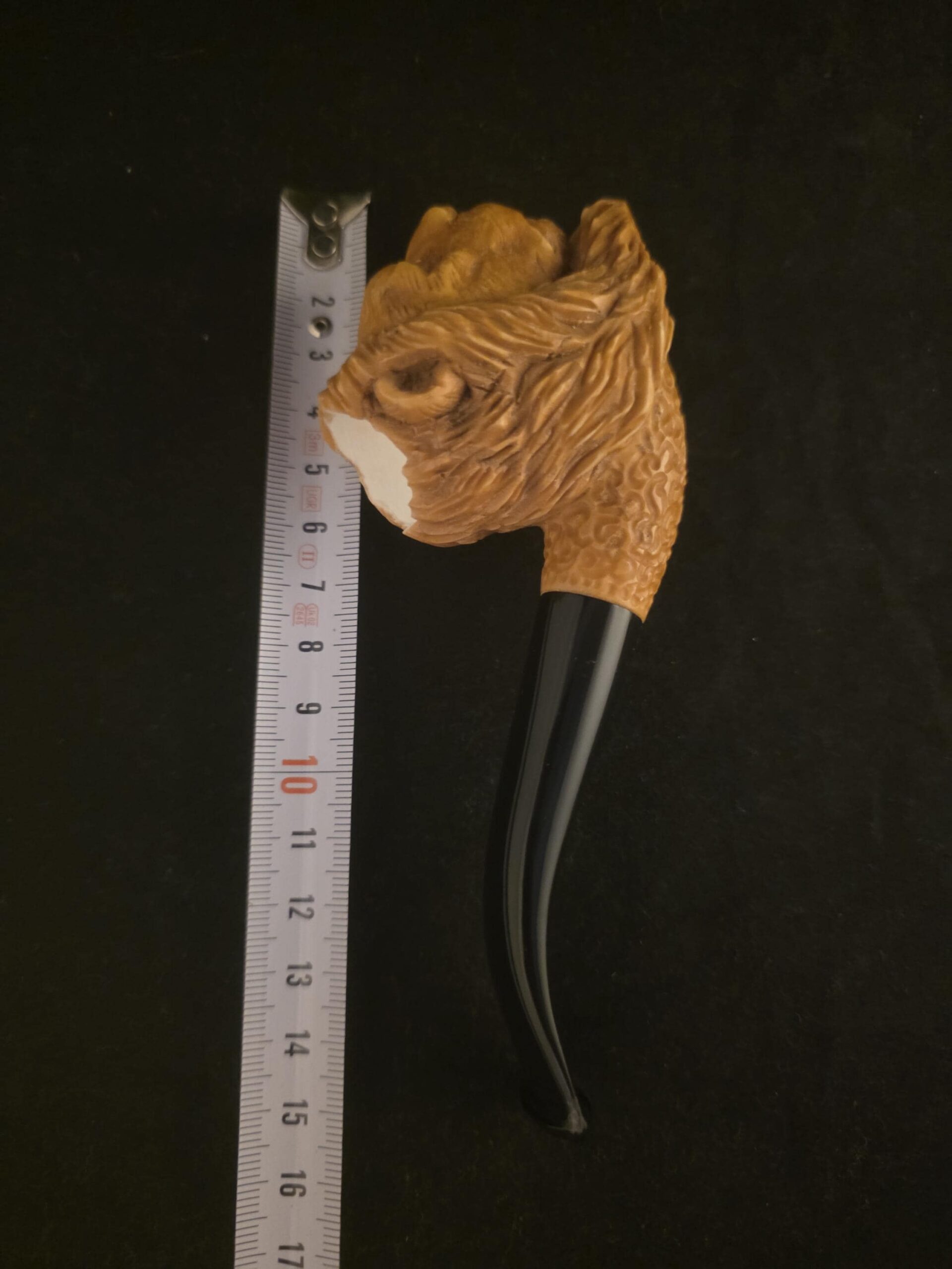 Hand-Carved Lion Figure Block Meerschaum Pipe with fitted case and Acrylic Stem – Signed Artist Piece - Image 8