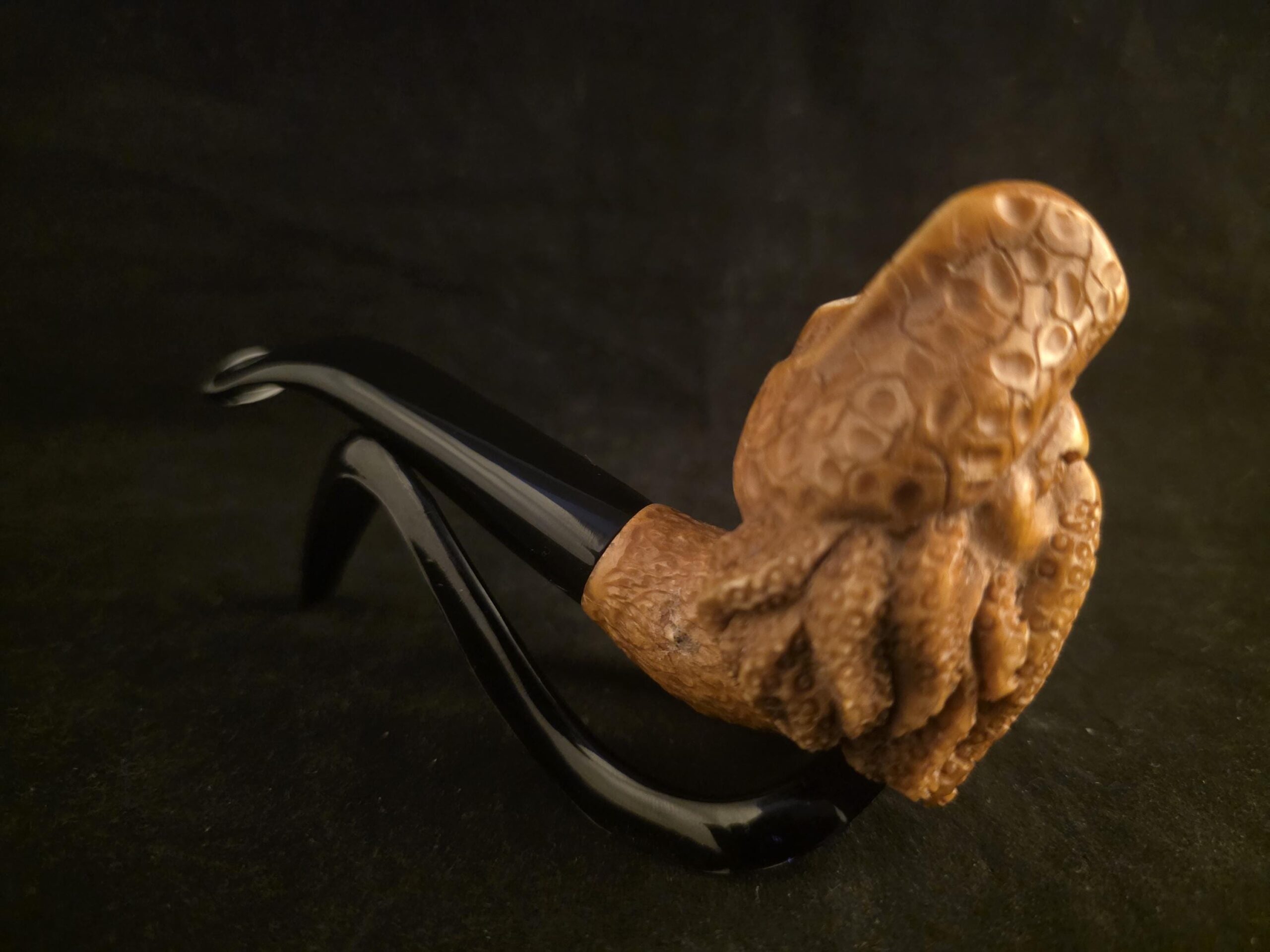 Hand-Carved Davy Jones Block Meerschaum Pipe – A Legendary Collector's Piece - Image 3