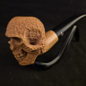 Hand-Carved Rustic Style Skull Desig Meerschaum Pipe – With Acrylic Stem And Fitted Case