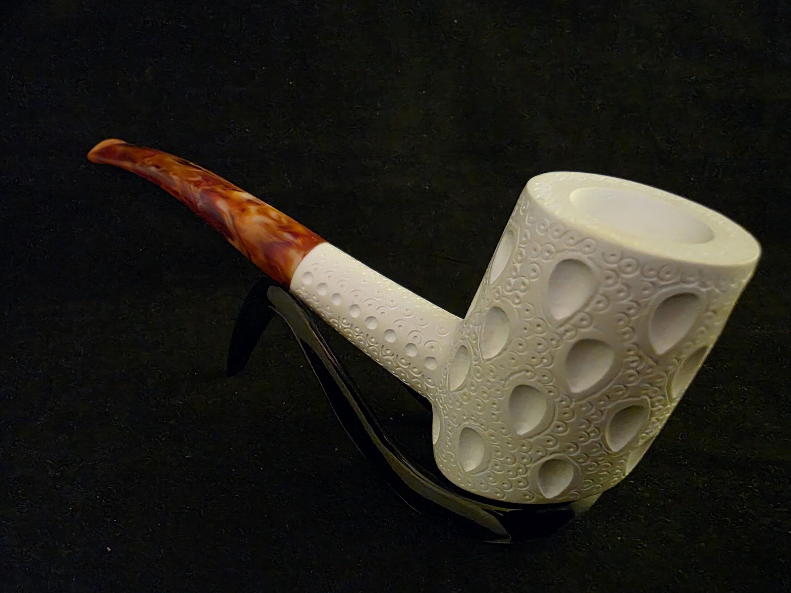 Hand-Carved Poker Meerschaum Pipe – Raindrop Carving – Block Meerschaum - Image 3