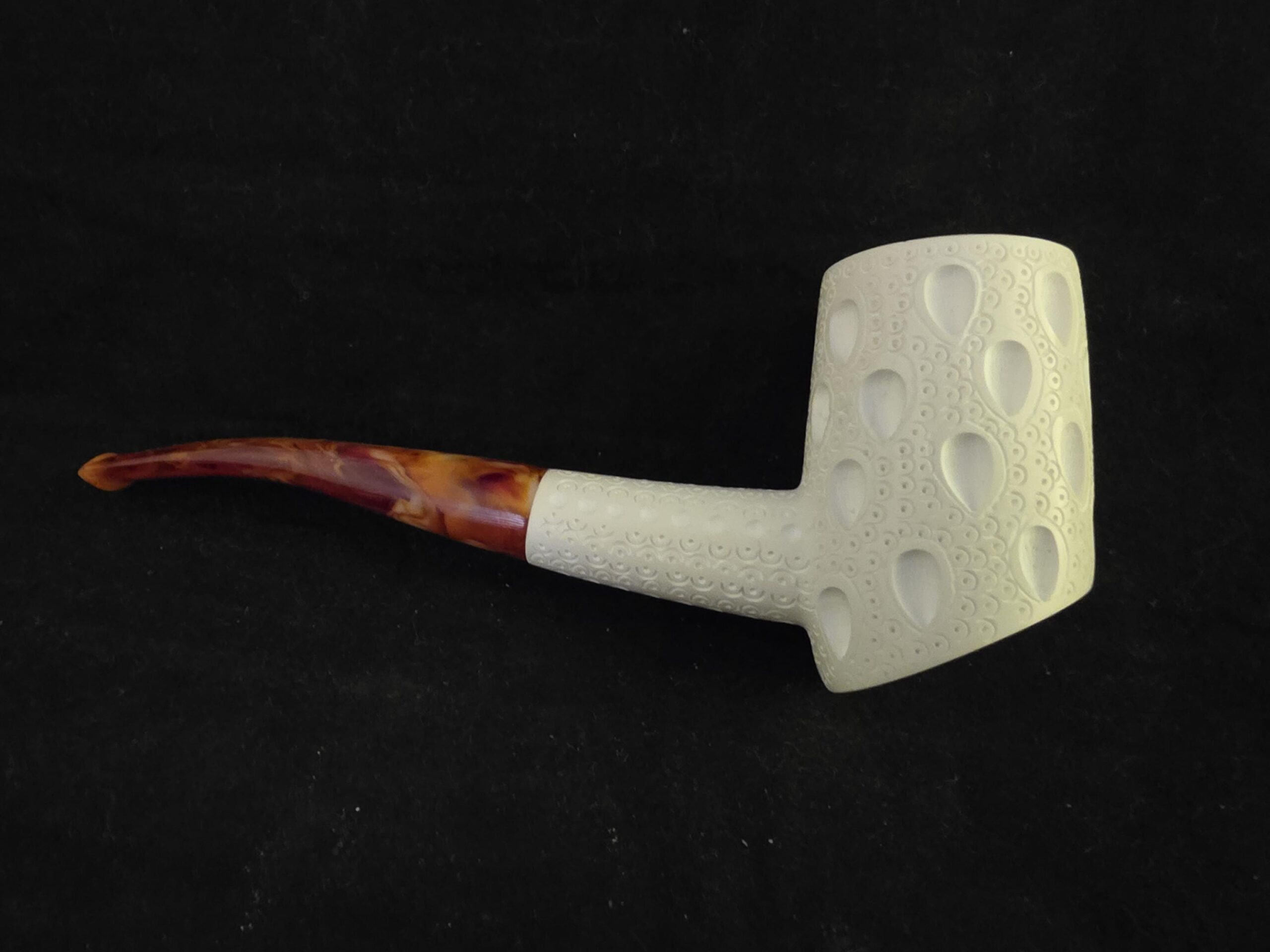Hand-Carved Poker Meerschaum Pipe – Raindrop Carving – Block Meerschaum - Image 7
