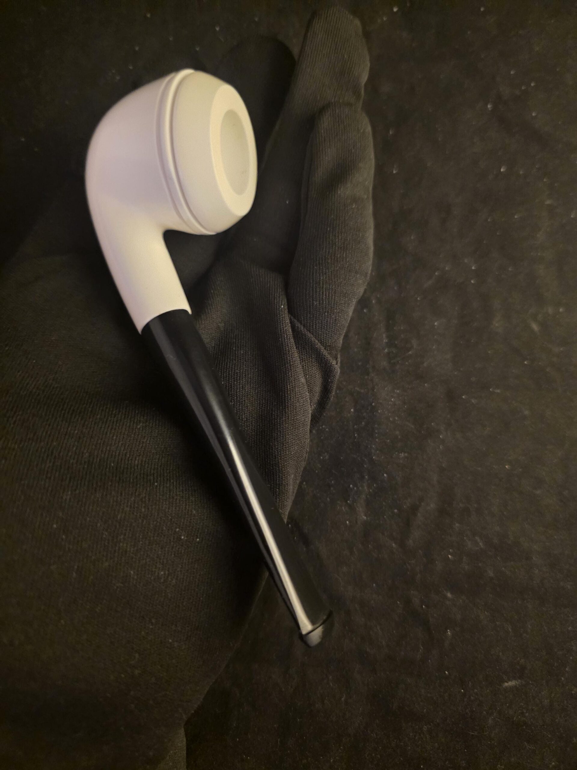 Classic Smooth English Bulldog Block Meerschaum Pipe with Black Acrylic Stem - Image 8