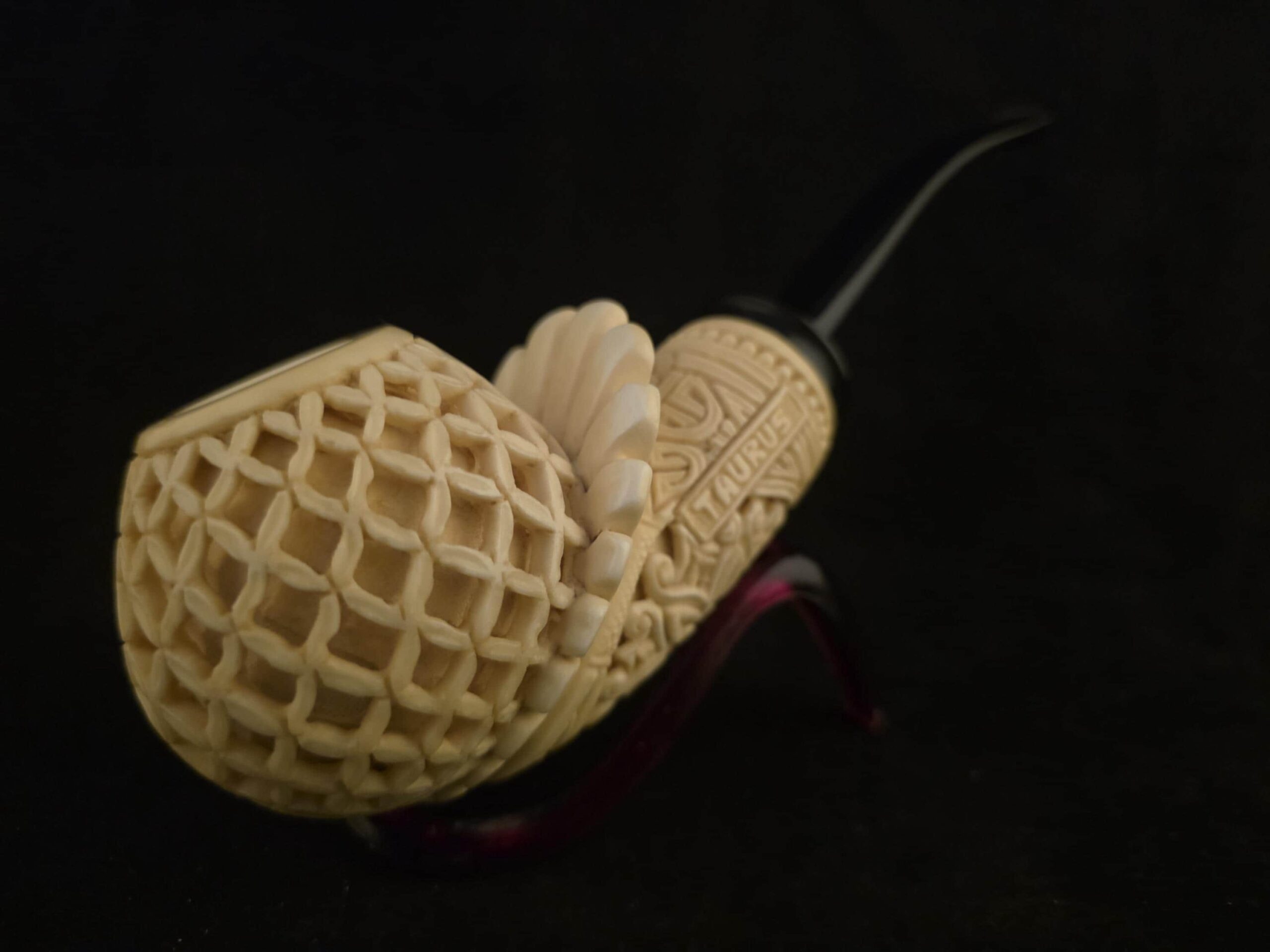 Museum Quality Micro Relief Block Meerschaum Pipe - Image 4