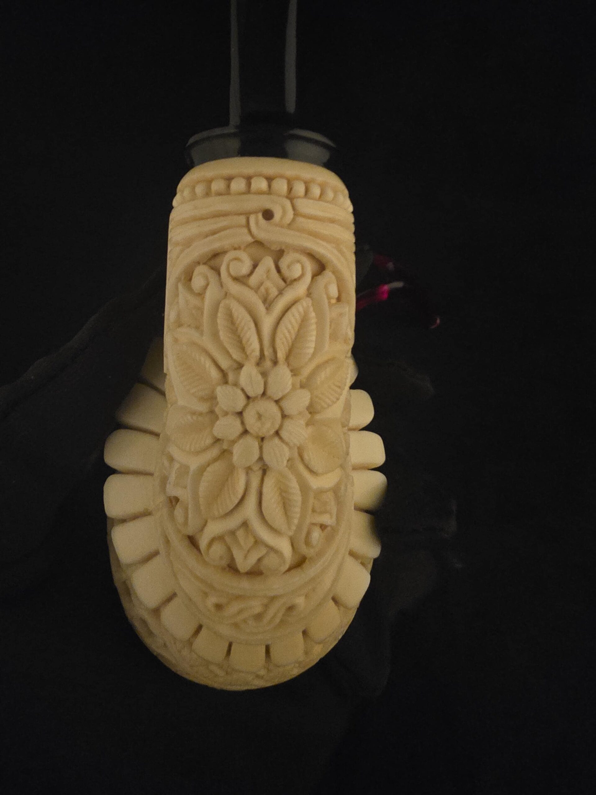 Museum Quality Micro Relief Block Meerschaum Pipe - Image 10