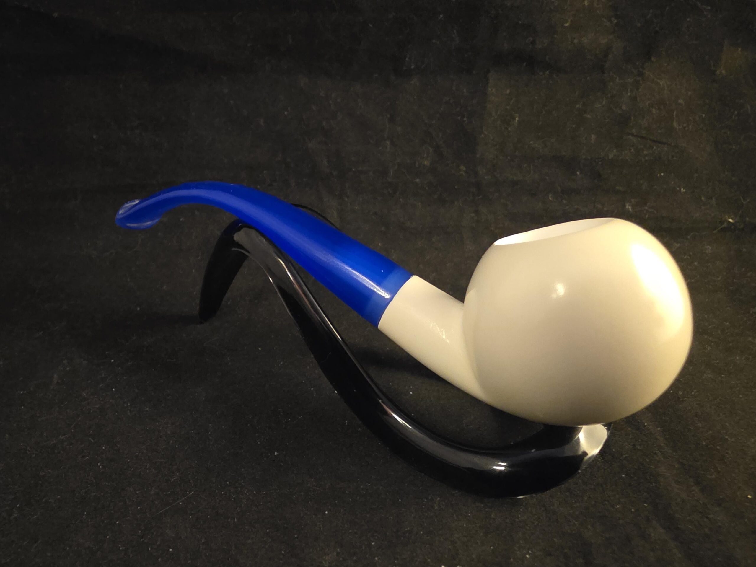 Budget-Friendly SmoothApple Meerschaum Pipe with Acrylic Stem - Image 4