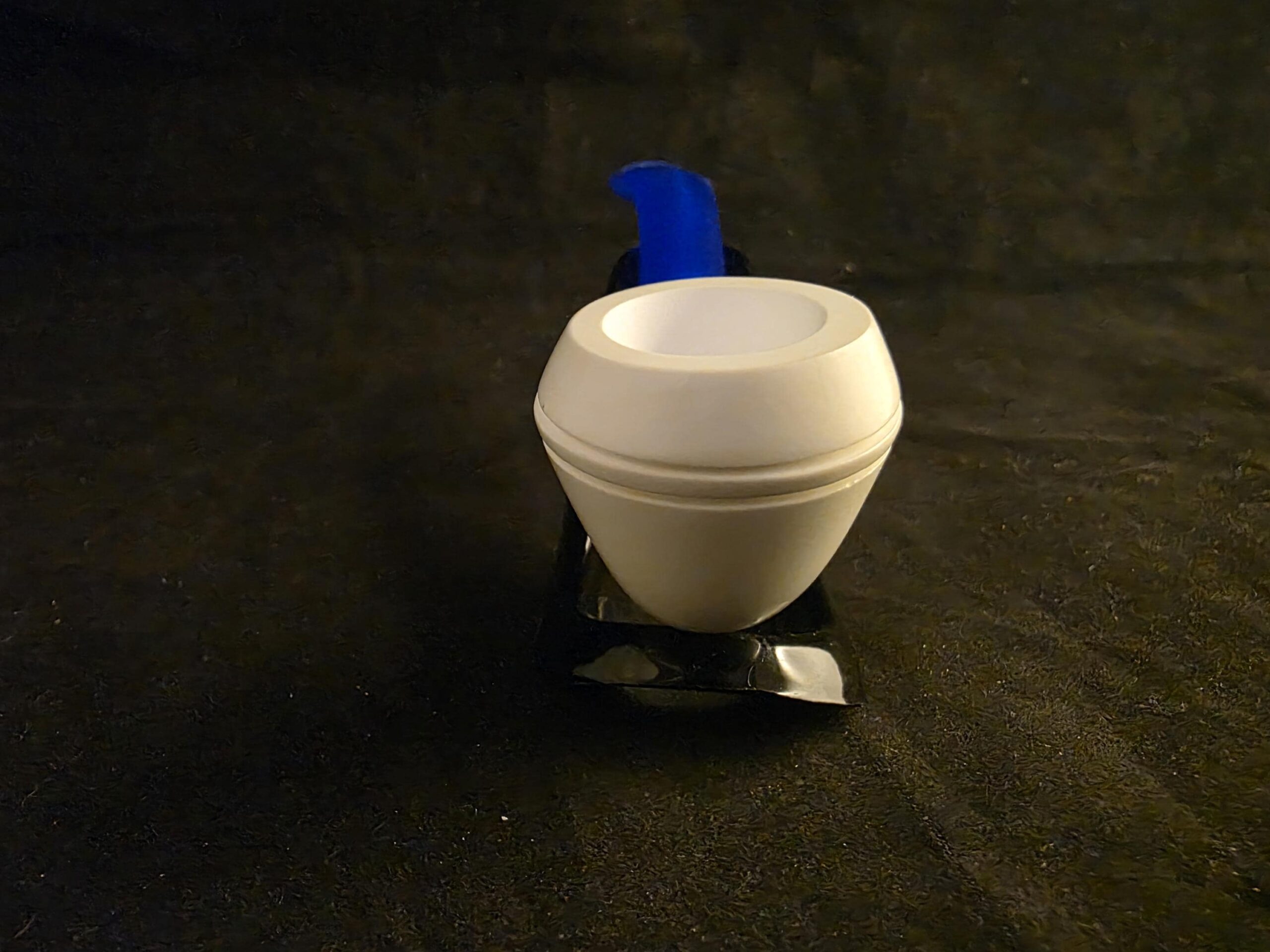 Budget-Friendly Smooth English Bulldog Meerschaum Pipe with Acrylic Stem - Image 3