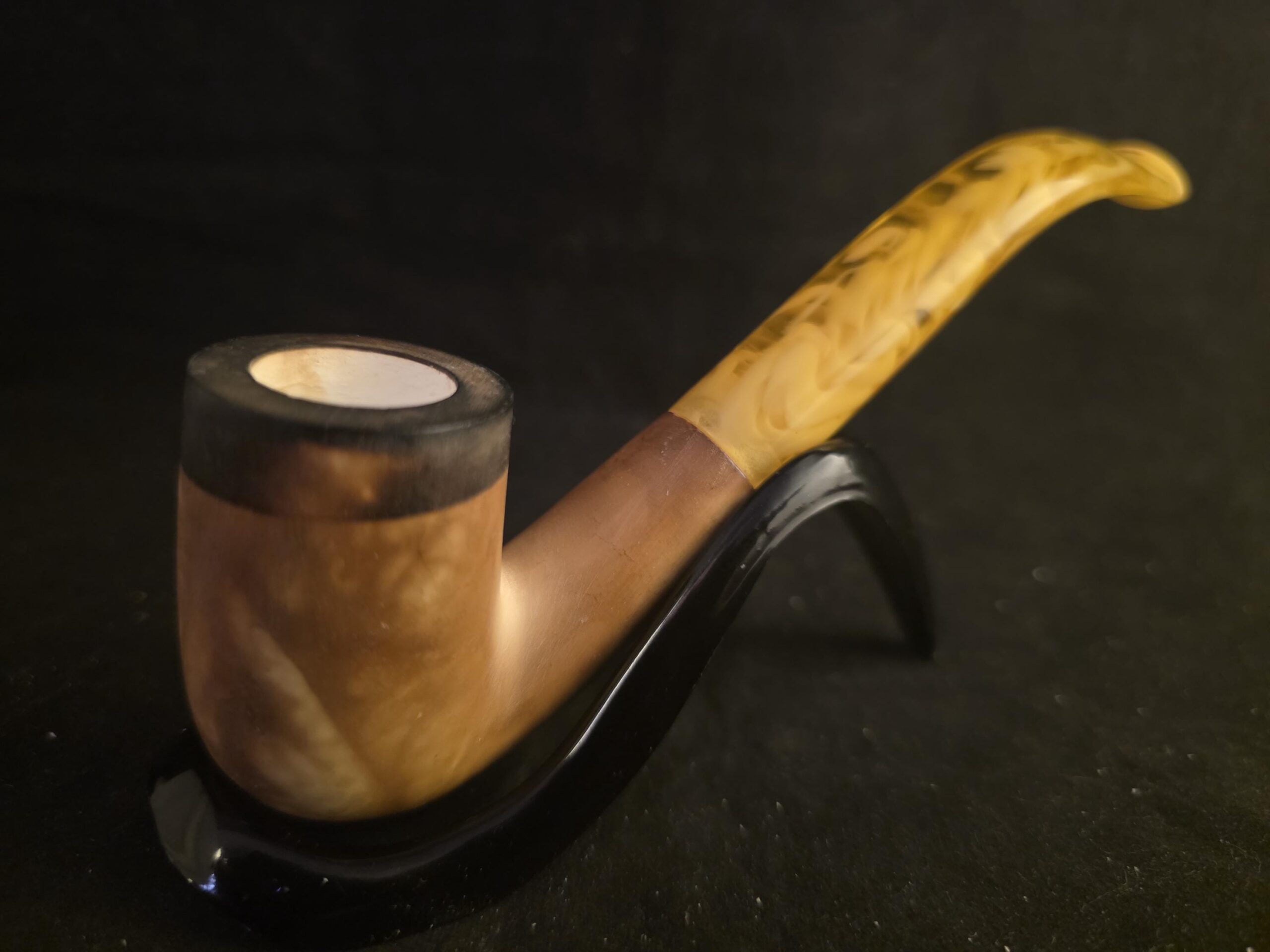 Hand-Carved Lee Van Cleef Meerschaum Pipe – Raindrop Carving – Block Meerschaum - Image 5
