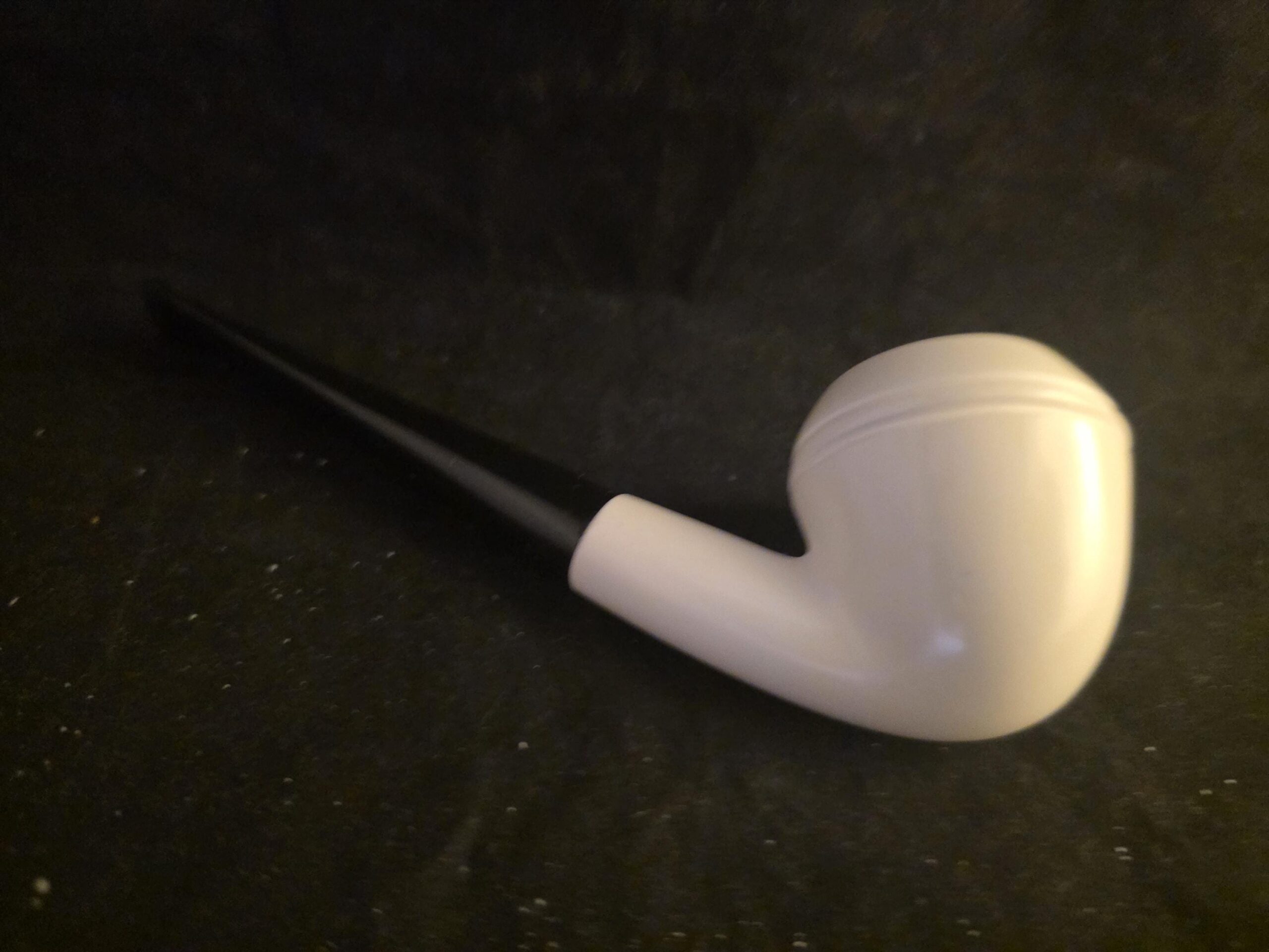 Classic Smooth English Bulldog Block Meerschaum Pipe with Black Acrylic Stem - Image 10