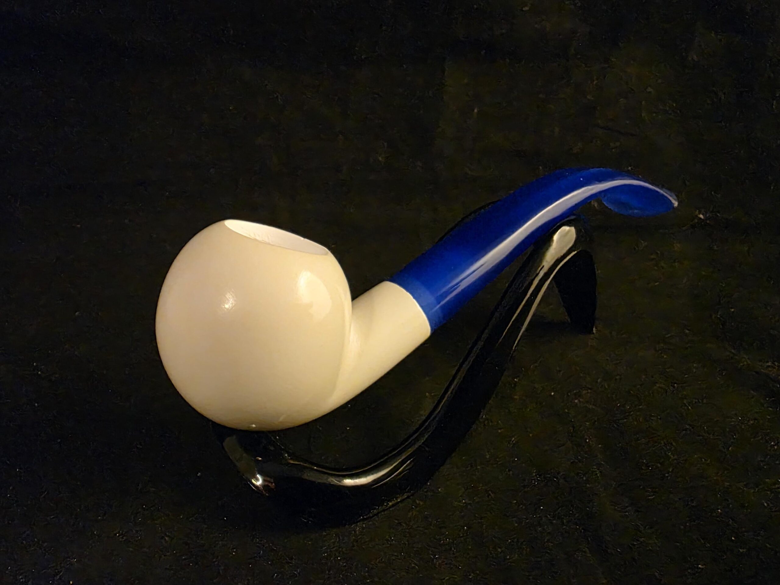 Budget-Friendly SmoothApple Meerschaum Pipe with Acrylic Stem - Image 8