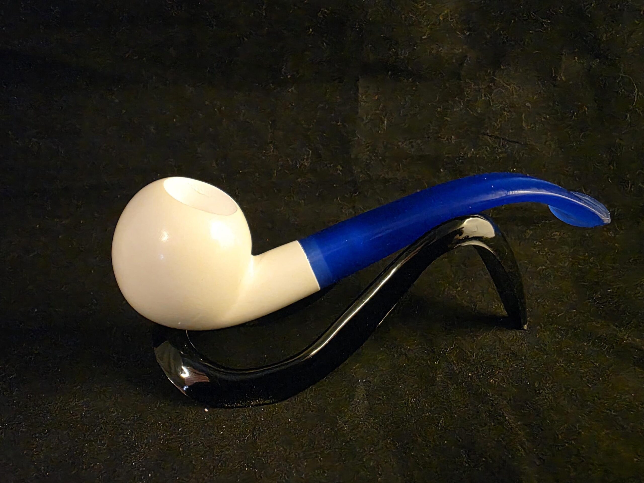Budget-Friendly SmoothApple Meerschaum Pipe with Acrylic Stem - Image 9