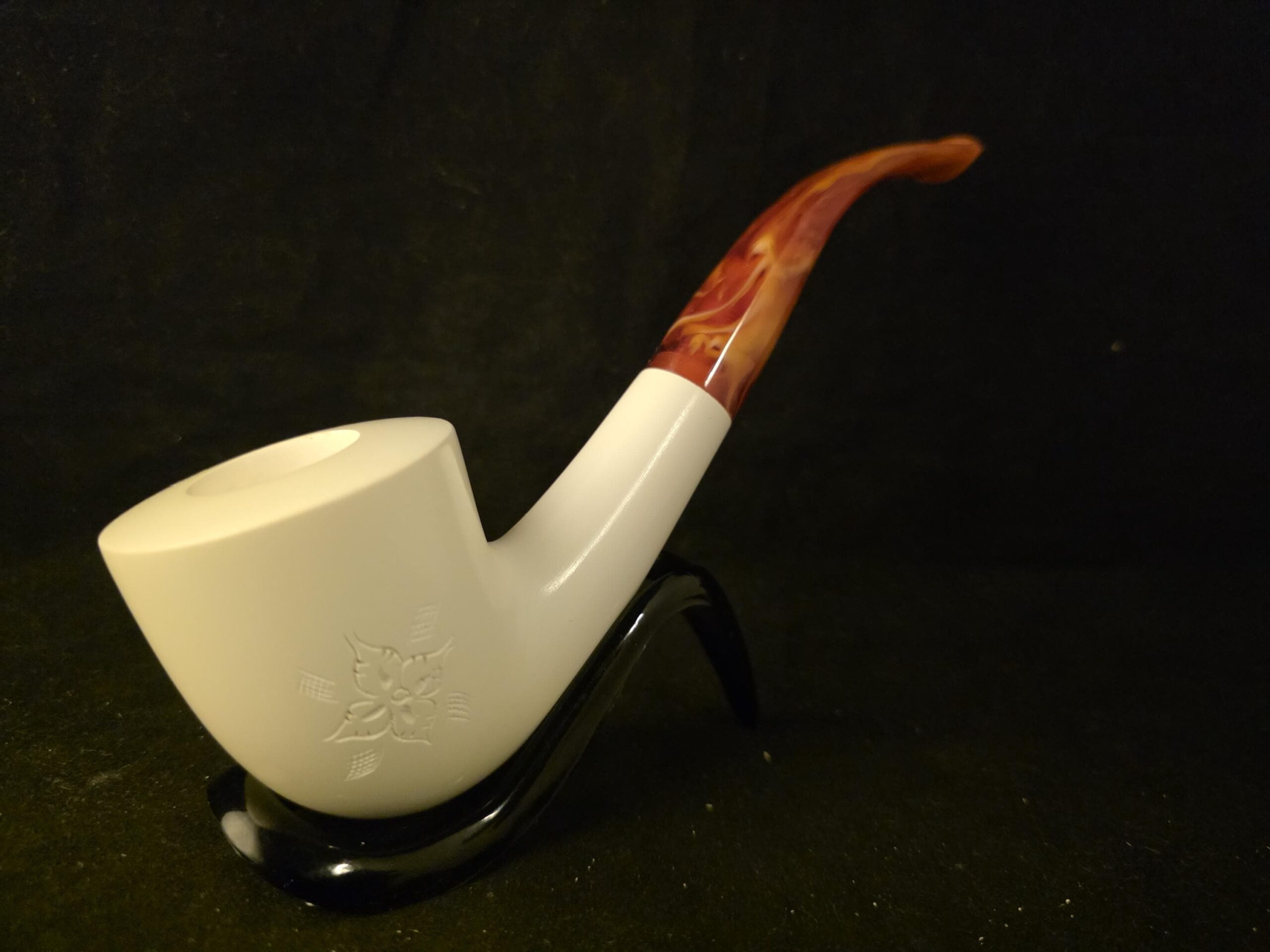 Classic Hand Carved Meerschaum Pipe, Genuine Block Meerschaum Tobacco Pipe, Fitted Case, Handmade in Eskişehir - Image 2