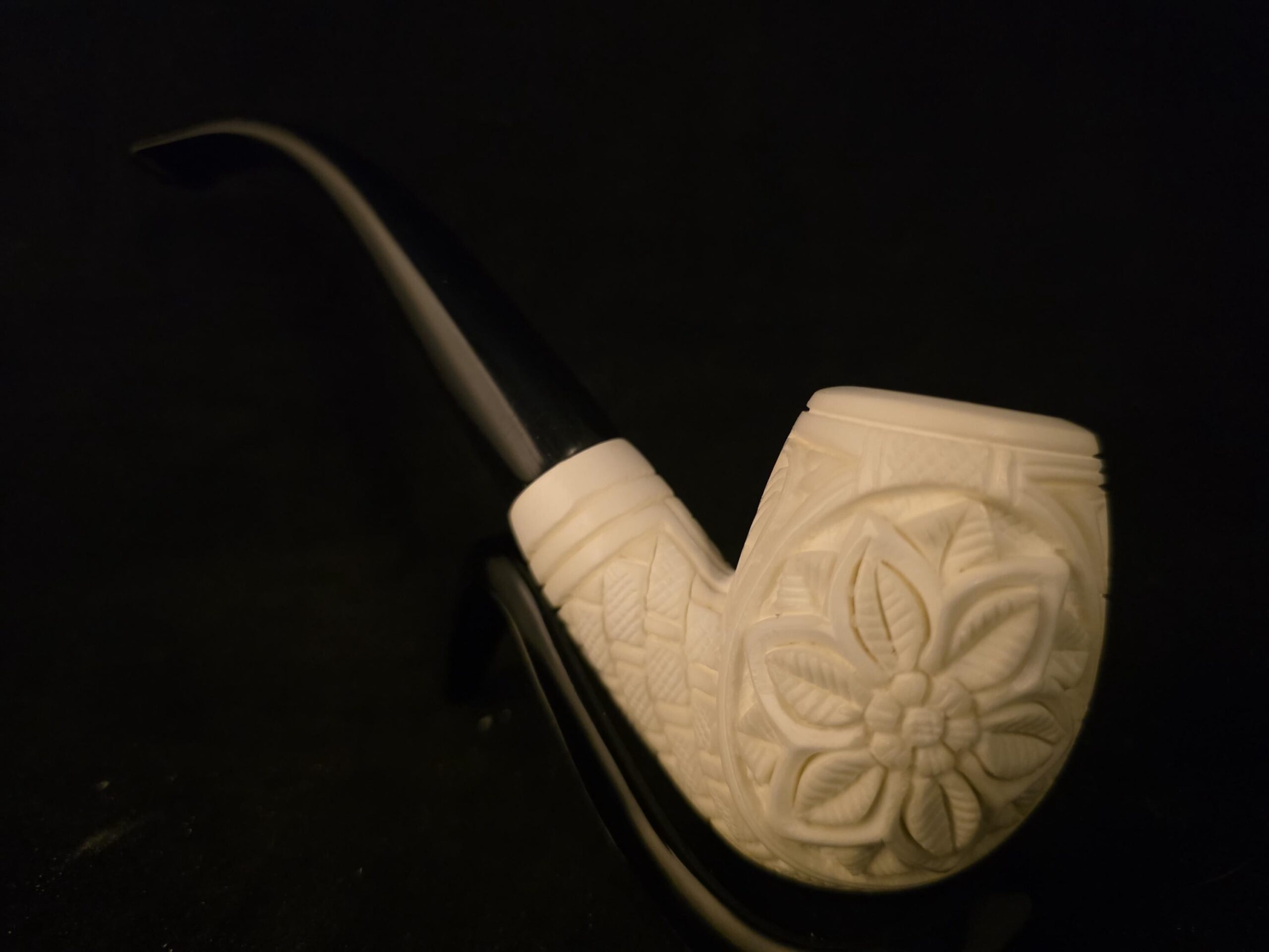 Special relif Work Meerschaum Pipe , Acrylic Stem, Block Meerschaum, Ottoman Floral Design - Image 3