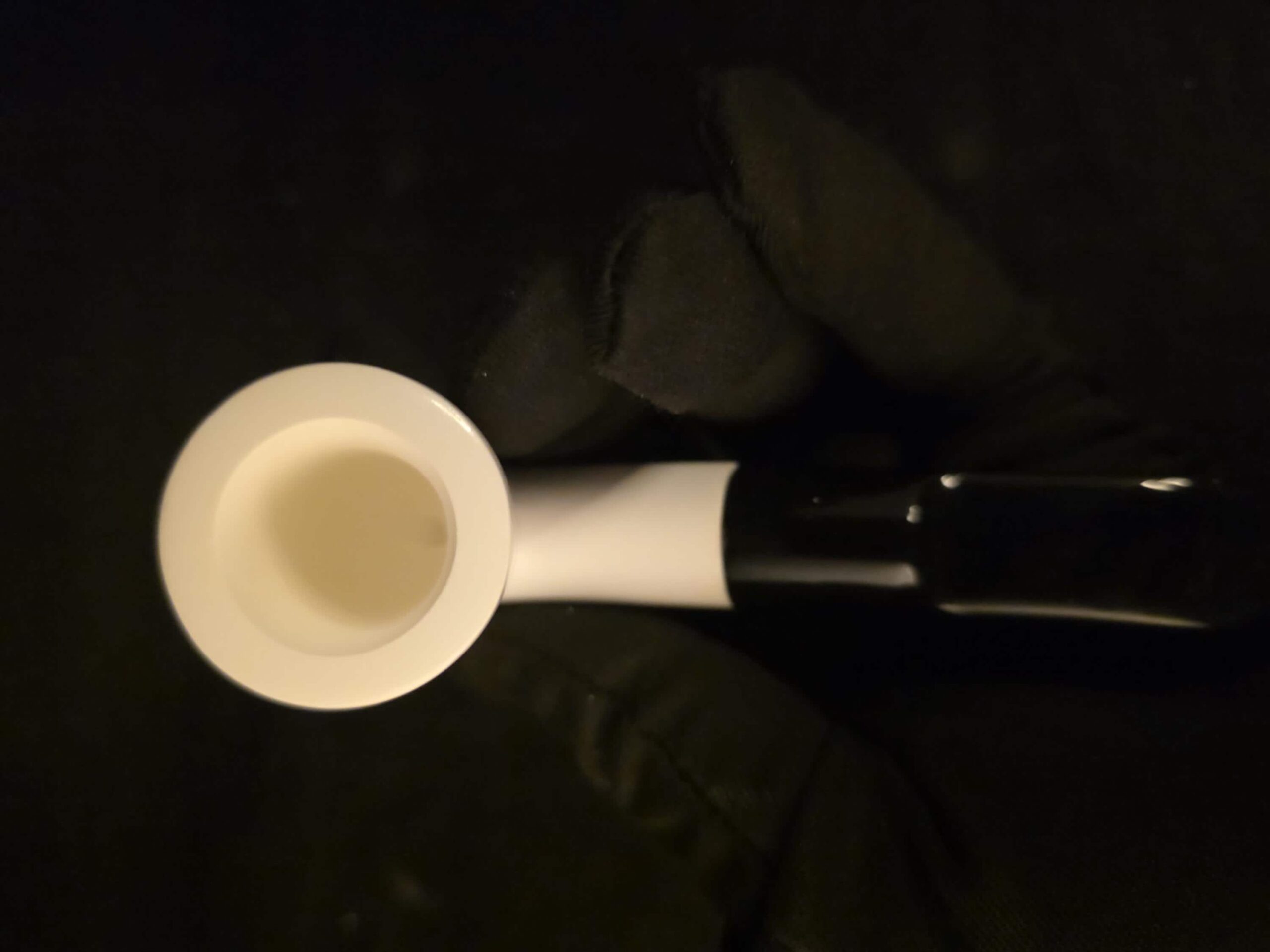 Smooth Classic meerschaum Pipe, Fitted Case, Elegant Design - Image 10
