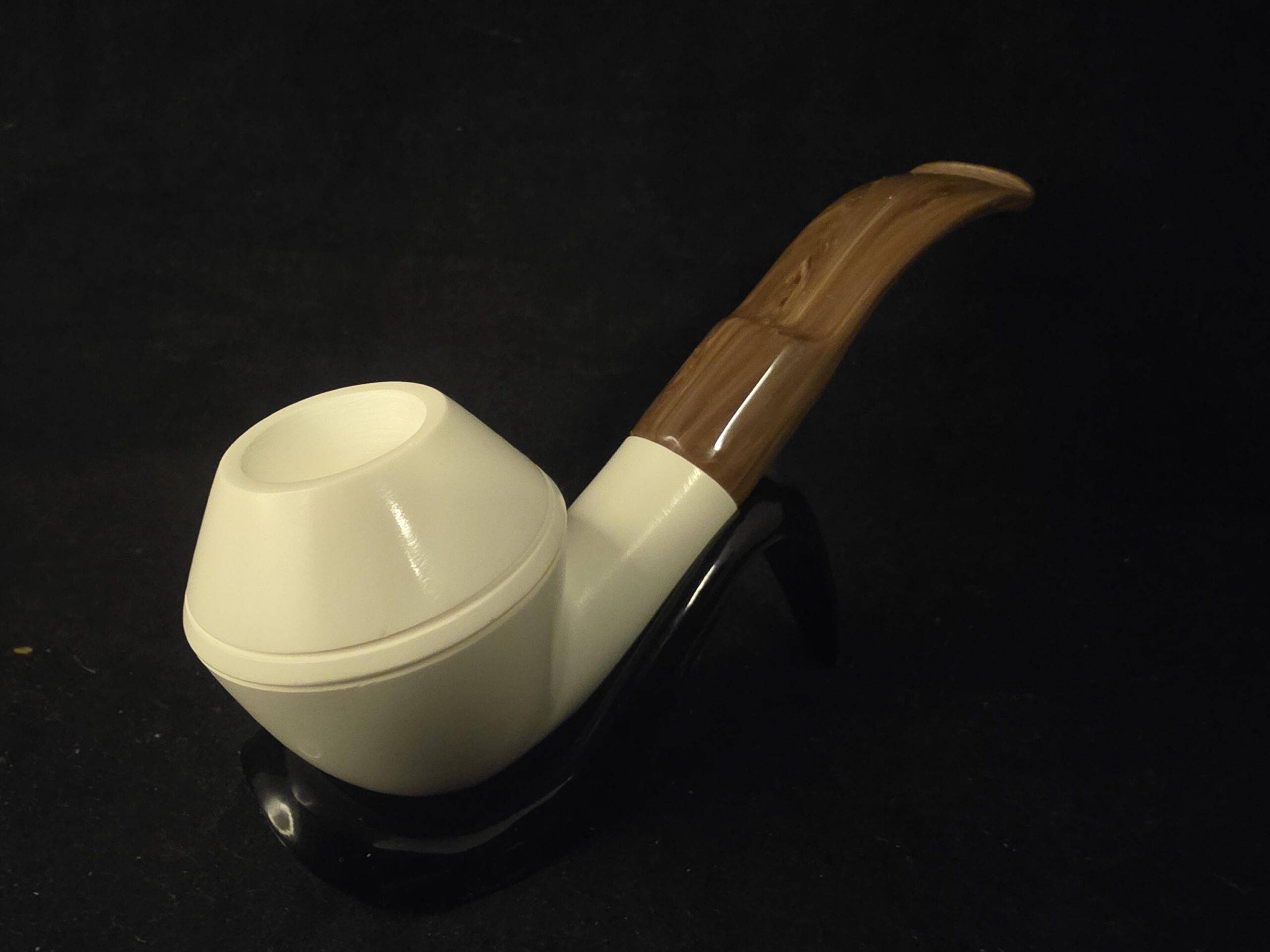 Smooth Bulldog Meerschaum Pipe, Fitted Case, Block Meerschaum,Made in Eskisehir - Image 3