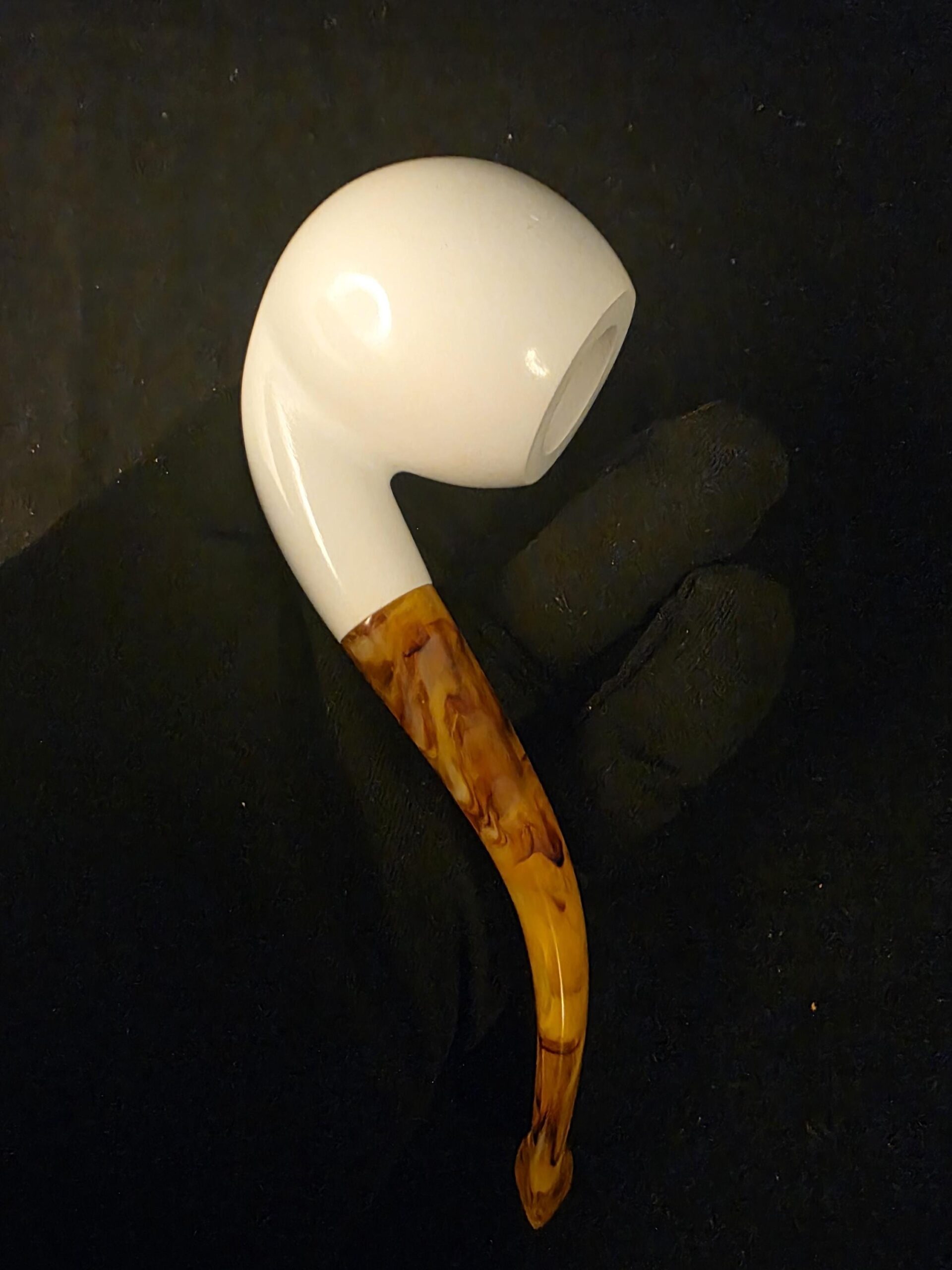 Smooth Apple Design Meerschaum Pipe, Block Meerschaum, Fitted Case - Image 7