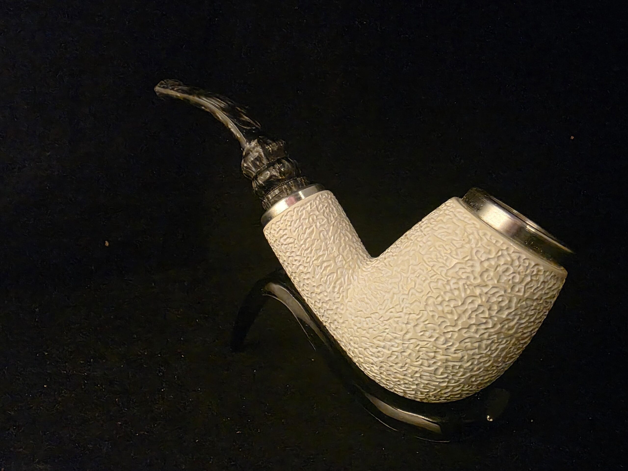 Rustic Apple Design Meerschaum Pipe, Special Push Pull Stem Design, Reverse Calabash Chamber, Fitted Case, Double Metal ring - Image 6