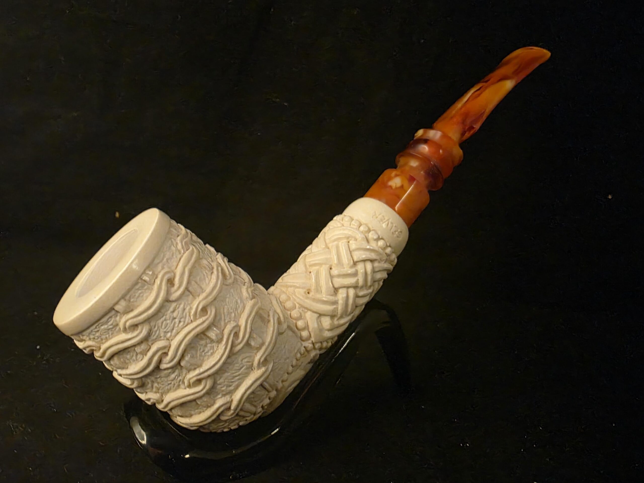 Special Chain and Basket Relief Work Meerschaum Pipe, Fitted Case, Block Meerschaum - Image 3