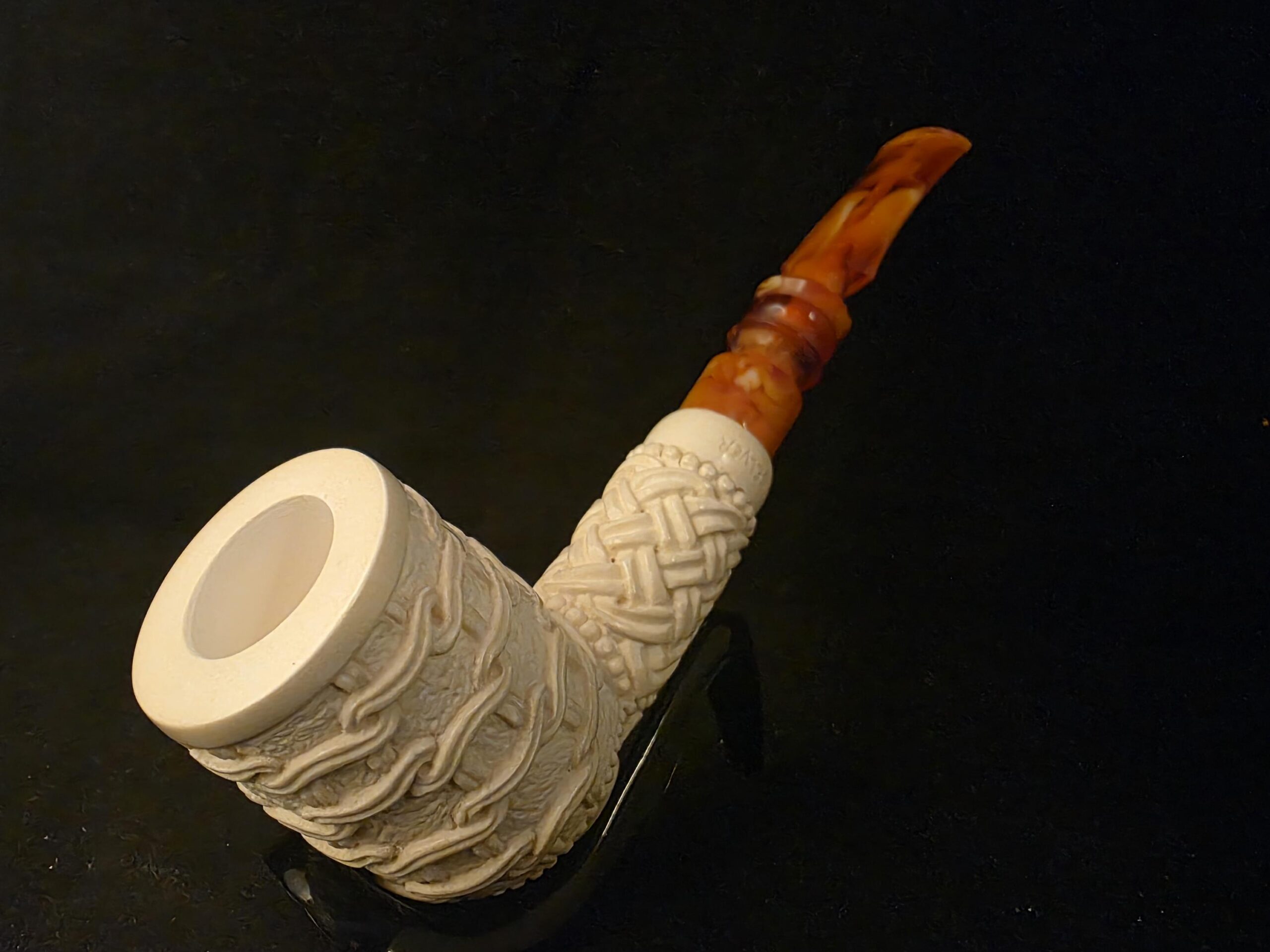 Special Chain and Basket Relief Work Meerschaum Pipe, Fitted Case, Block Meerschaum - Image 5