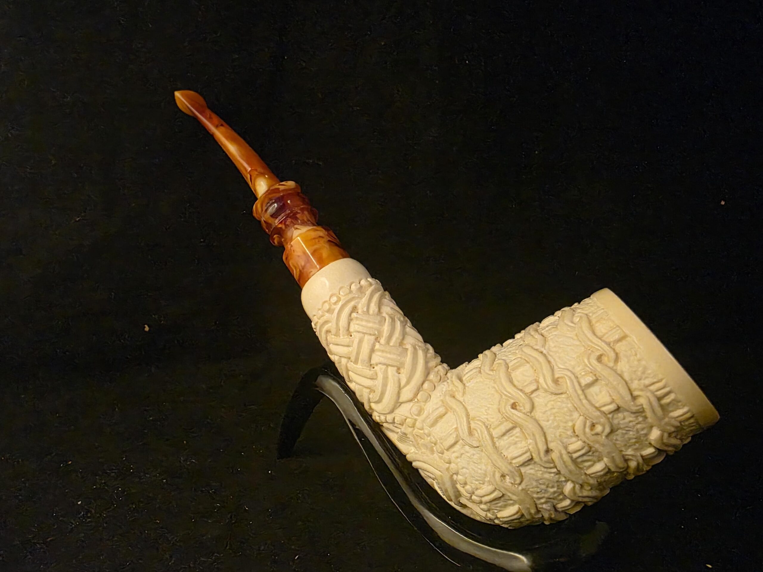 Special Chain and Basket Relief Work Meerschaum Pipe, Fitted Case, Block Meerschaum