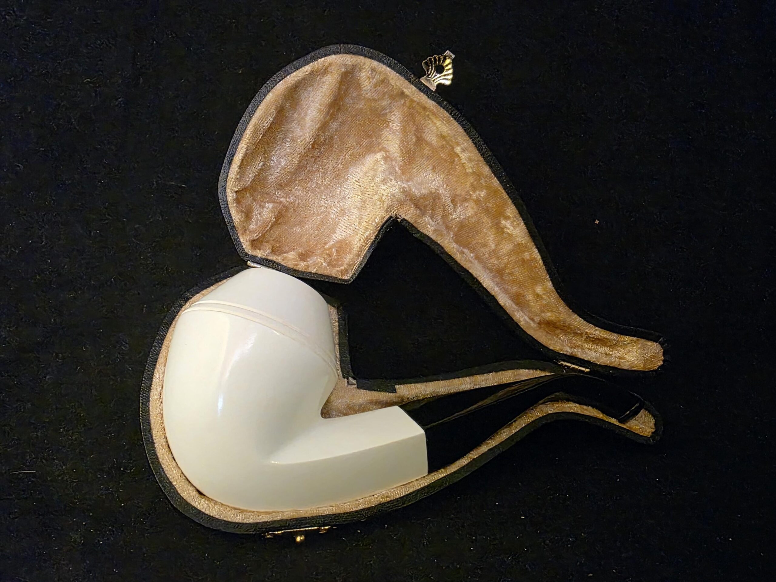 Smooth Bulldog Meerschaum Pipe, Fitted Case, Block Meerschaum, Made in Eskisehir