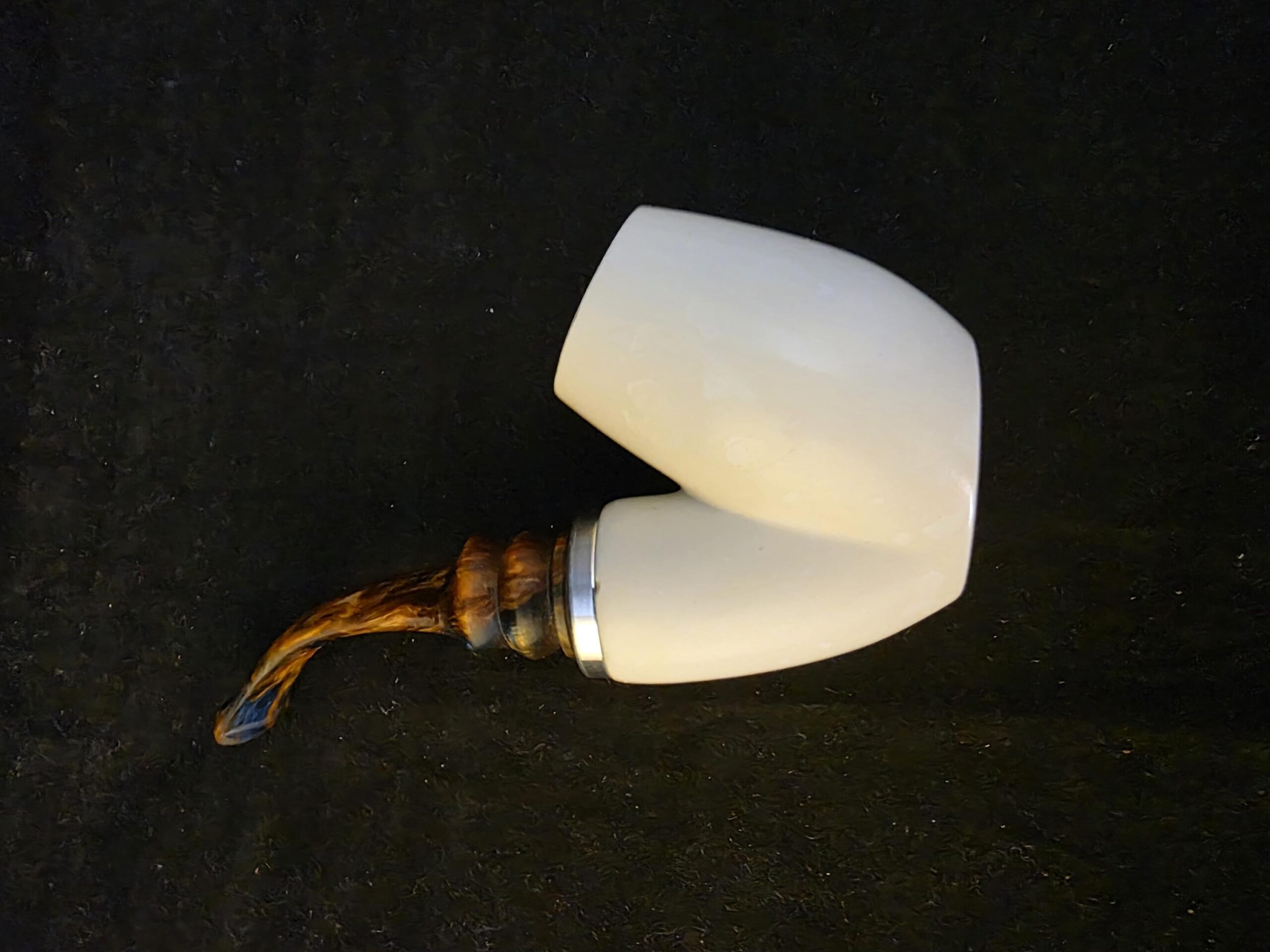 Unique Design Meerschaum Pipe, Hlaf Rustic half Smooth, Fitted Case,Push and Pull Stem System,Reverse Calabash Chamber, Block Meerschaum, - Image 9