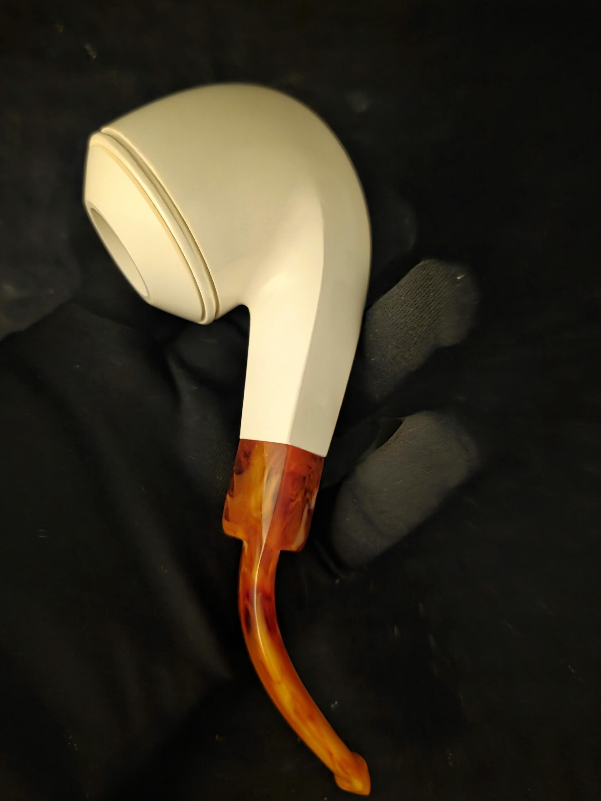English Bulldog Pipe, Smooth Block Meerschaum, Handmade, Elegant Classic Design, Fitted Case, Worldwide Shipping - Image 5