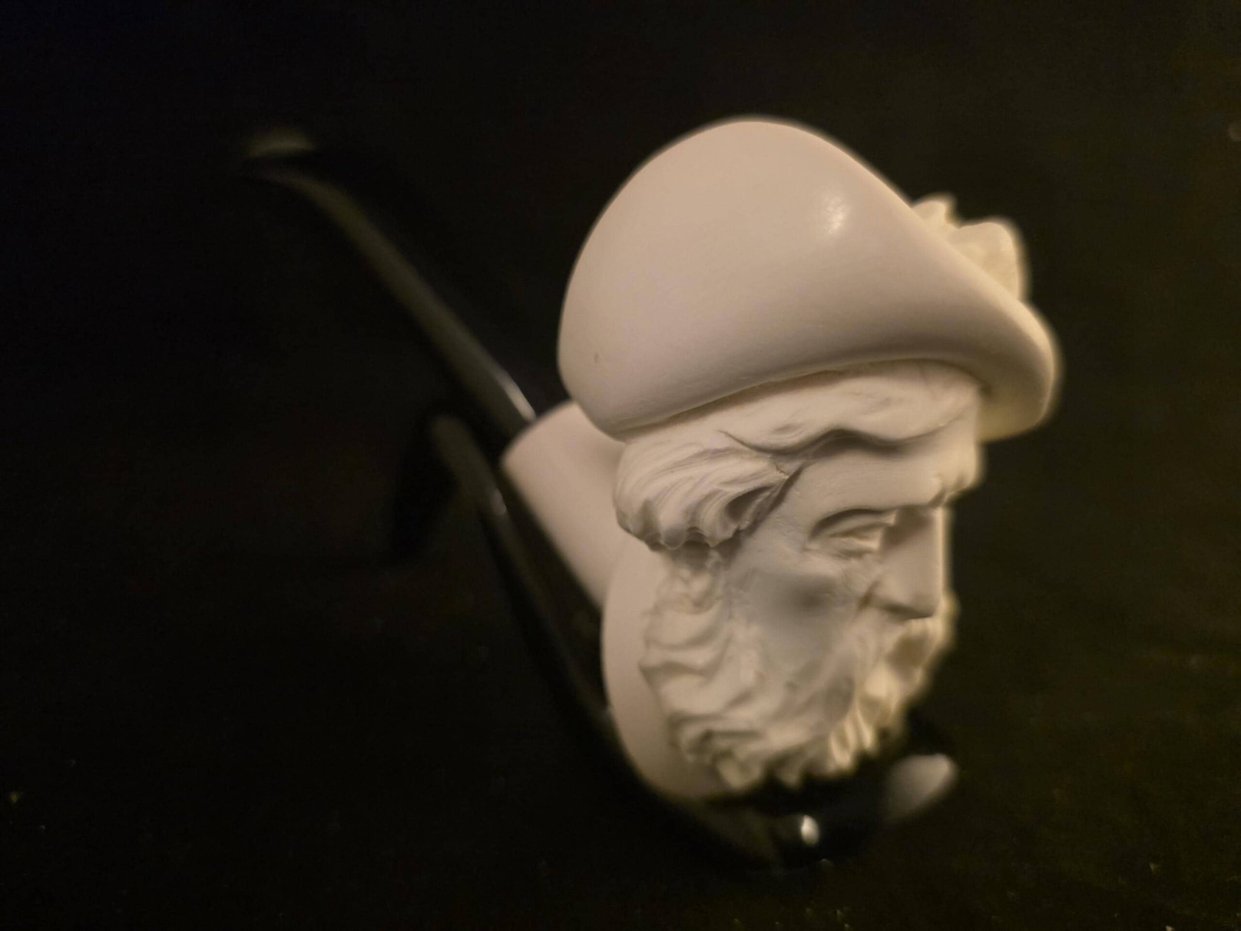 Spanish Knight Meerschaum Pipe, hand-carved historical figure, acrylic stem. - Image 2