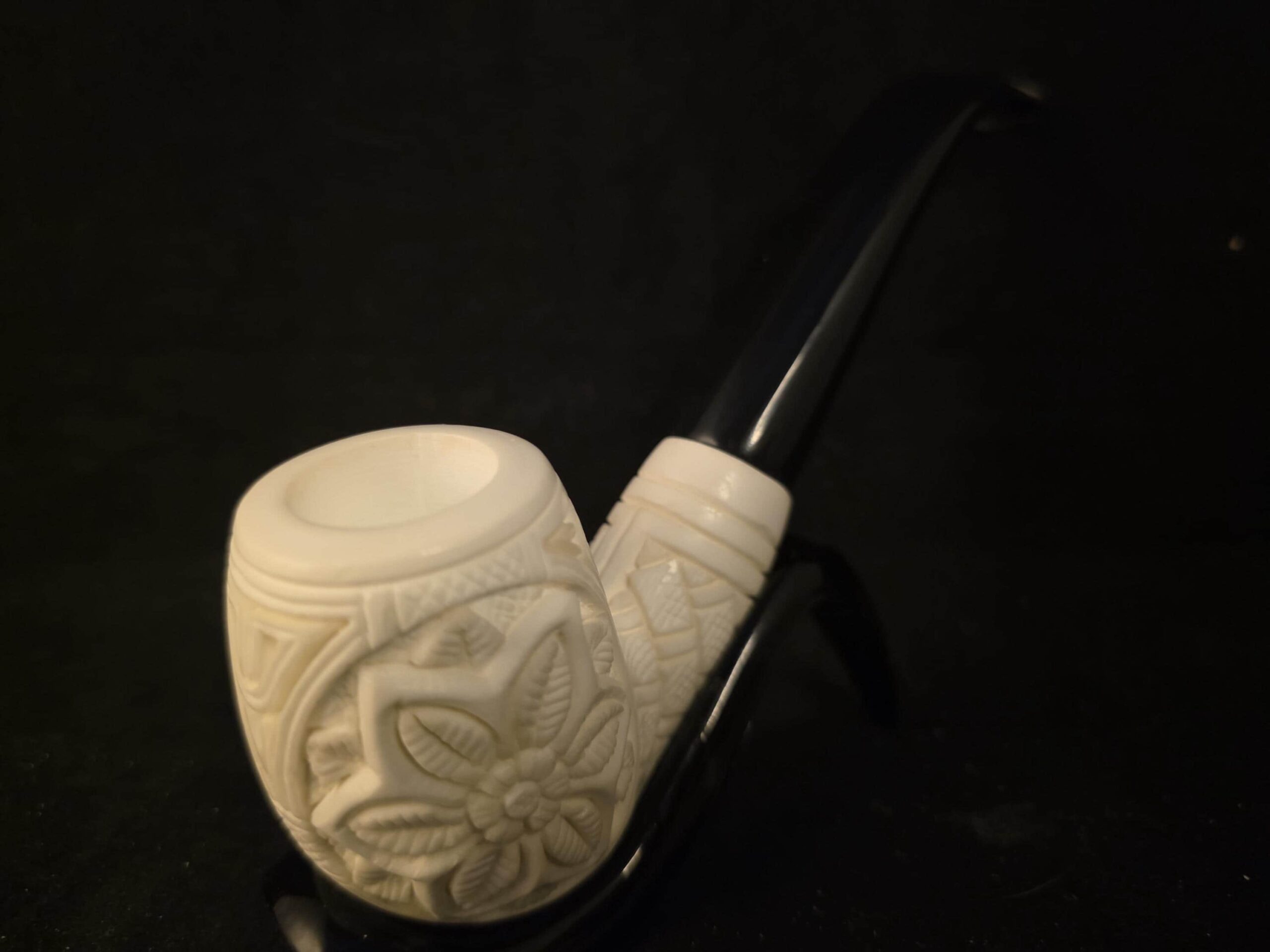Special relif Work Meerschaum Pipe , Acrylic Stem, Block Meerschaum, Ottoman Floral Design - Image 4