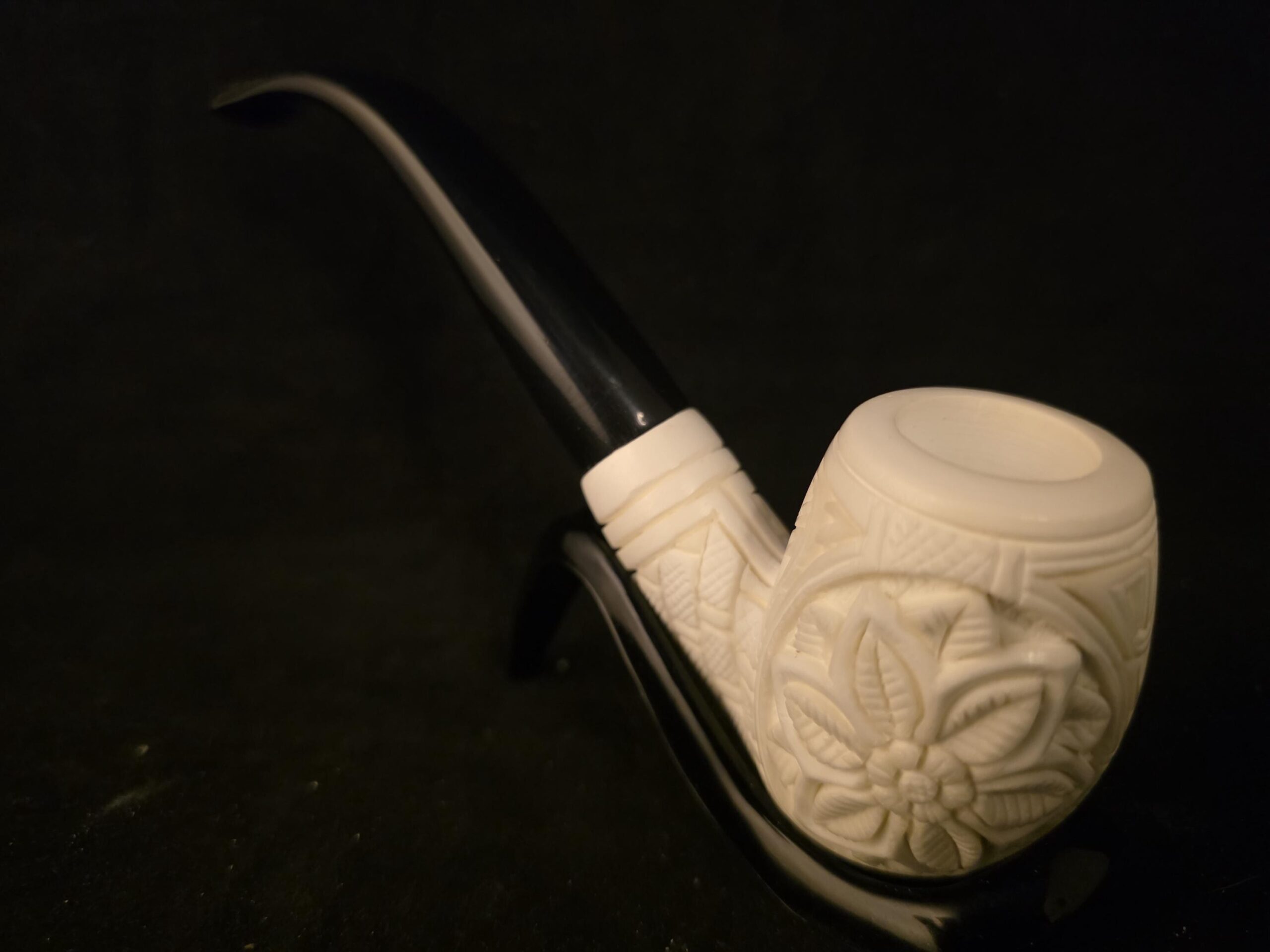Special relif Work Meerschaum Pipe , Acrylic Stem, Block Meerschaum, Ottoman Floral Design - Image 9
