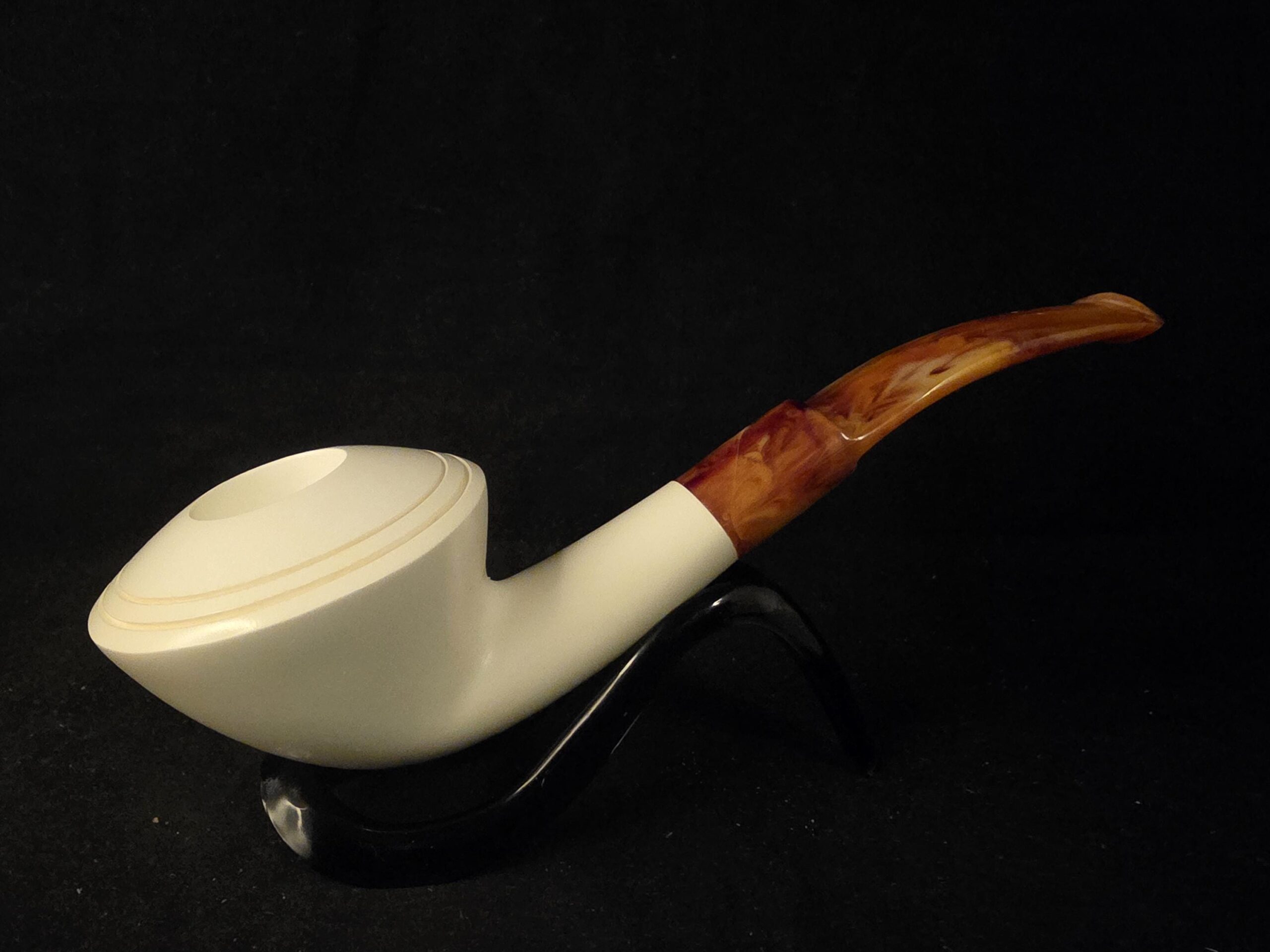 Smooth Bulldog Meerschaum Pipe, Large Bowl, Fitted Case - Image 3
