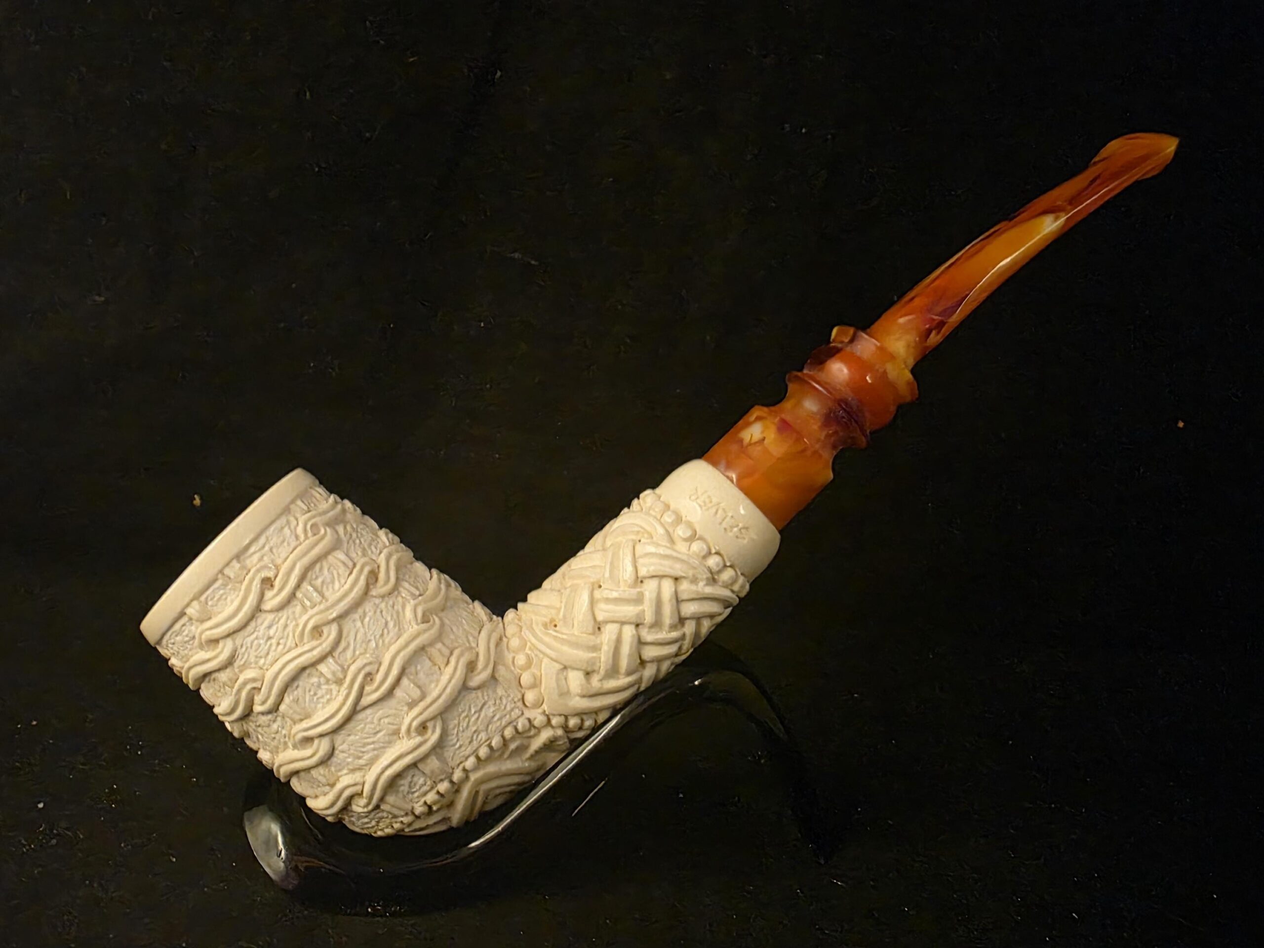 Special Chain and Basket Relief Work Meerschaum Pipe, Fitted Case, Block Meerschaum - Image 4