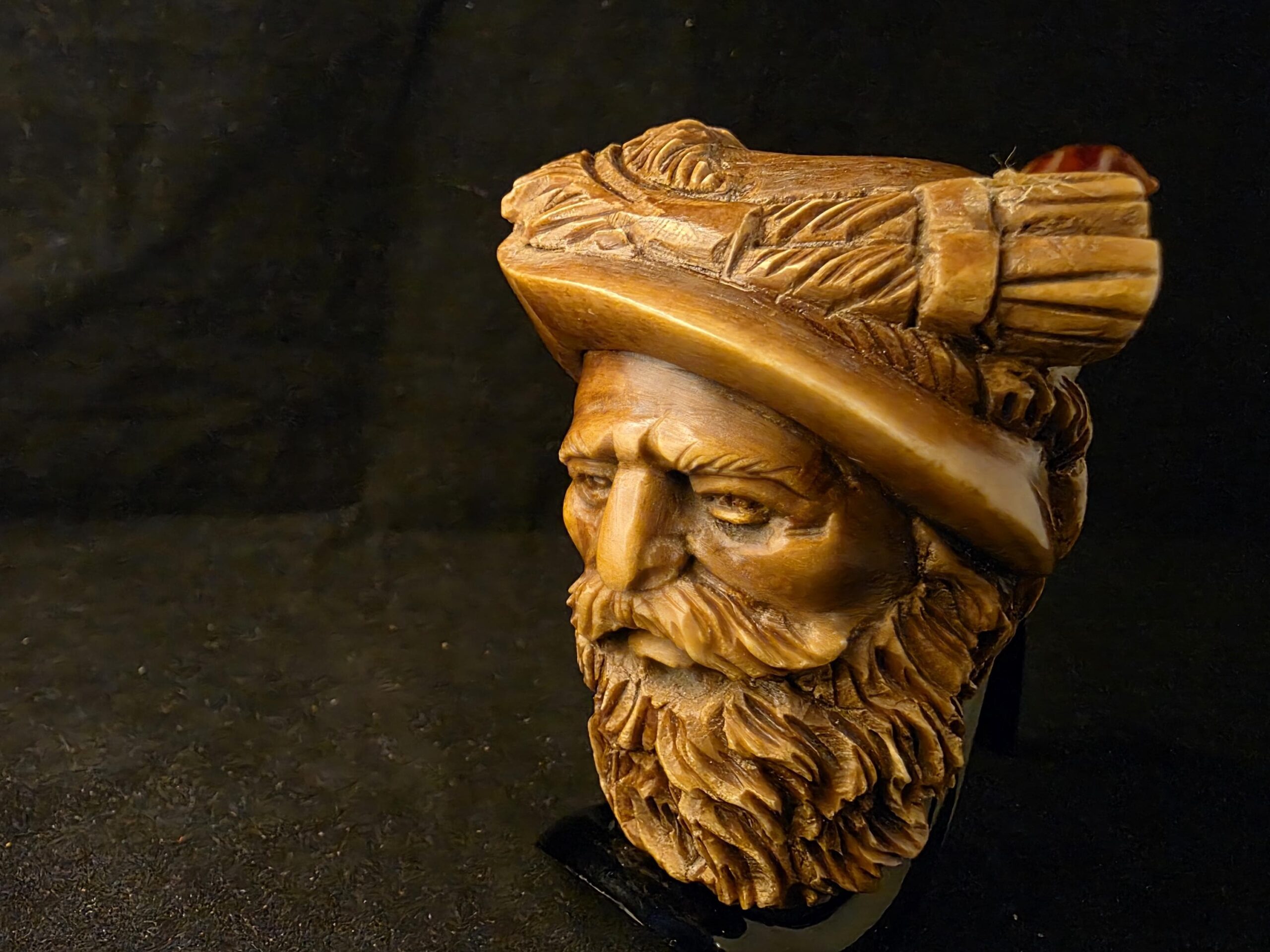 The Knight Figural Meerschaum Pipe, Fitted Case, Block Meerschaum, Seafoam, Turkish Meerschaum, Made in Eskisehir - Image 4
