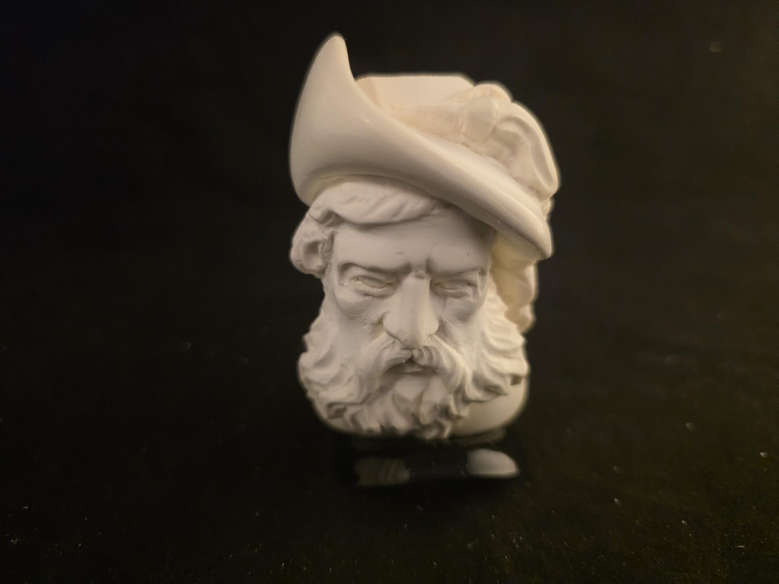 Spanish Knight Meerschaum Pipe, hand-carved historical figure, acrylic stem. - Image 3